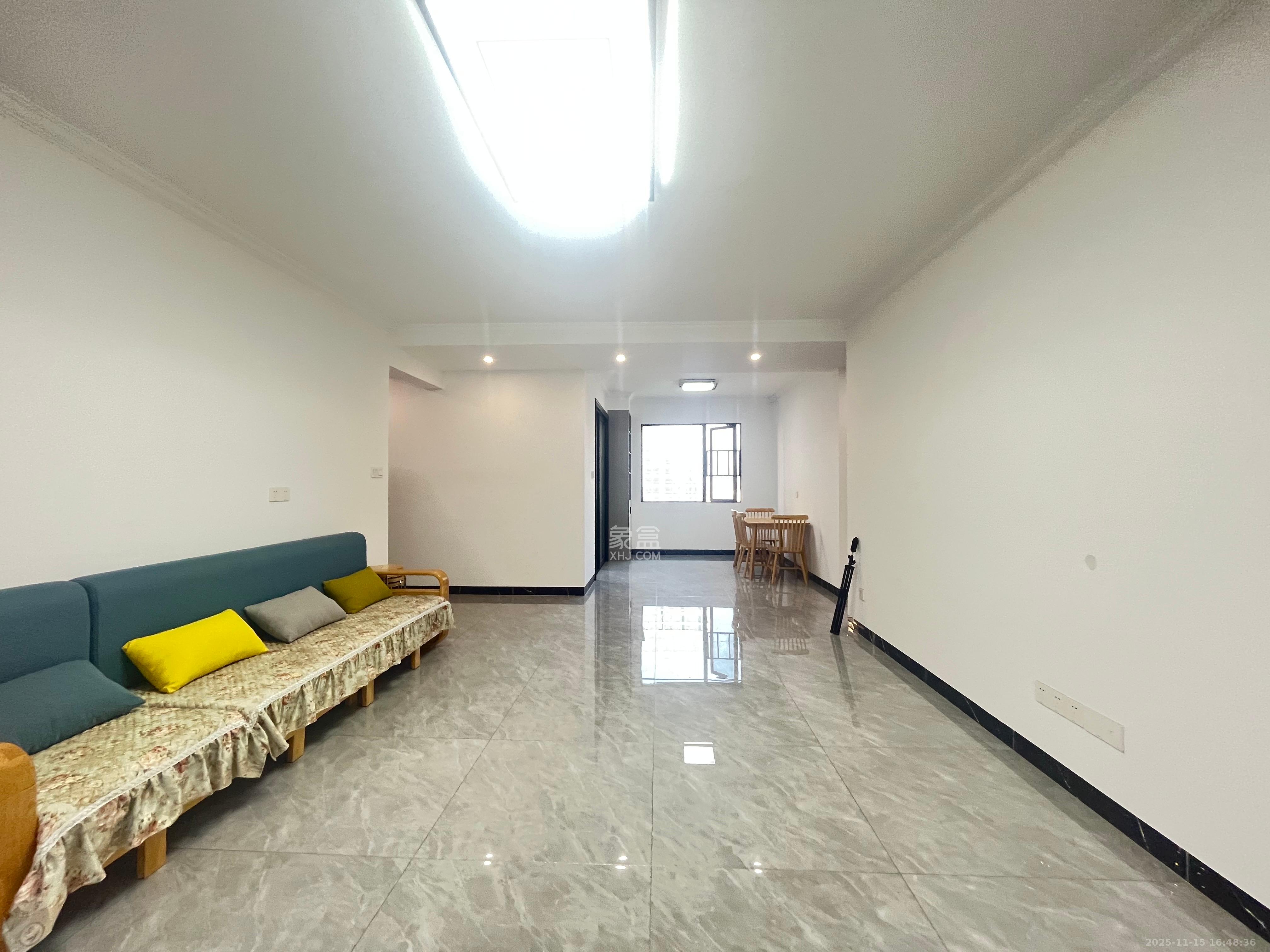 东宜新园 4室2厅2卫 2900.0元/月 东宜新园 4室2厅2卫 2900.0元/月室内图