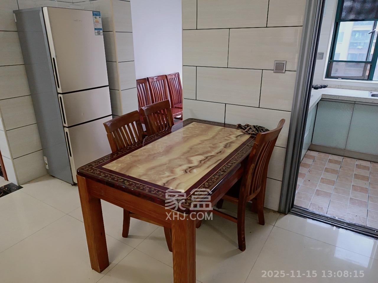 才子嘉都  3室2厅2卫    2000.0元/月室内图