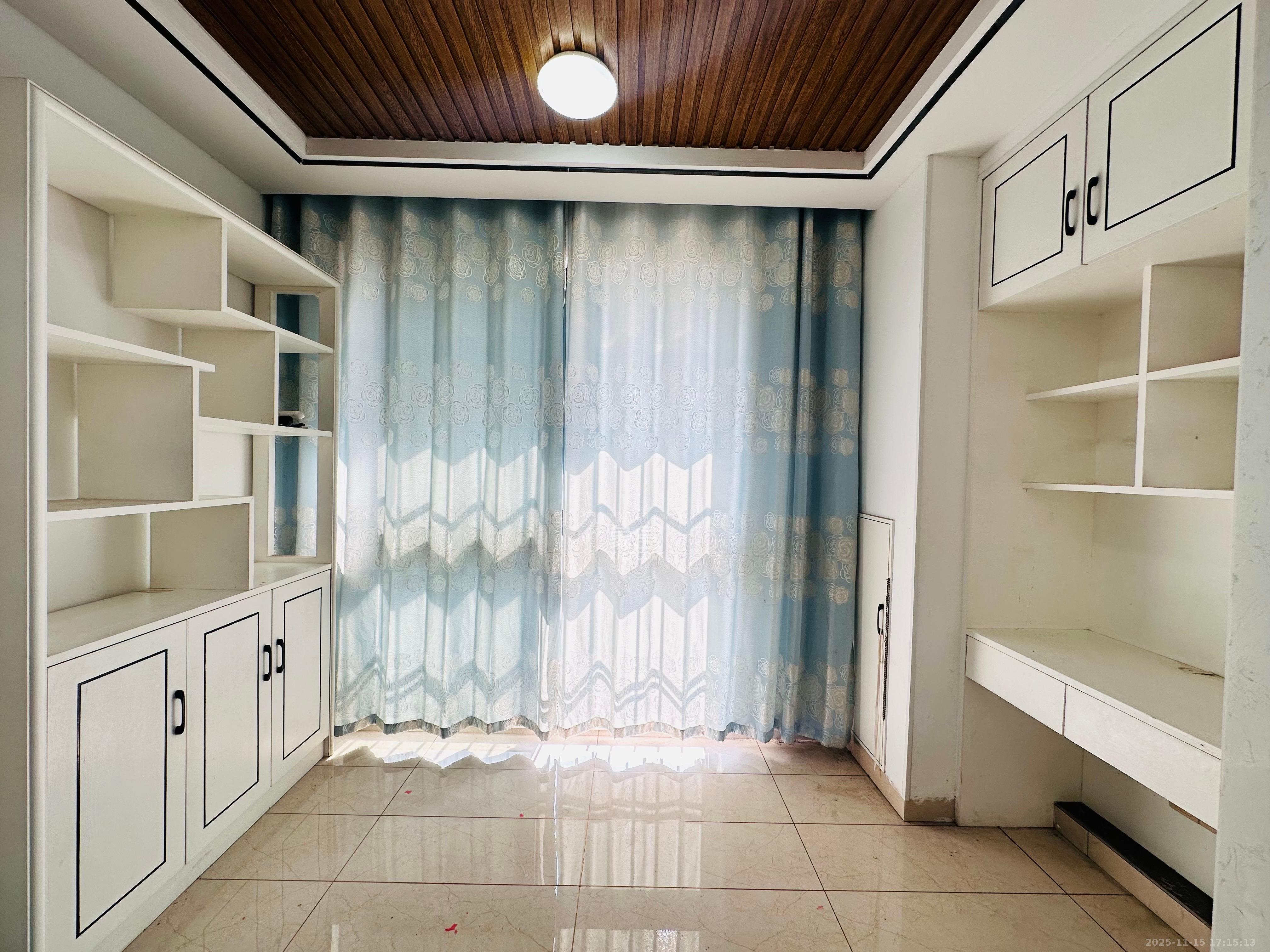 嘉顺苑  2室2厅1卫    2000.0元/月室内图