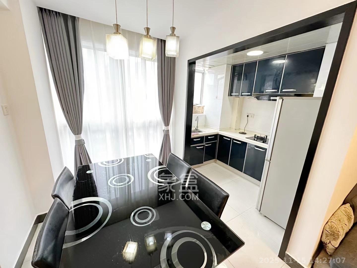 中远公馆  2室2厅1卫    2500.0元/月室内图