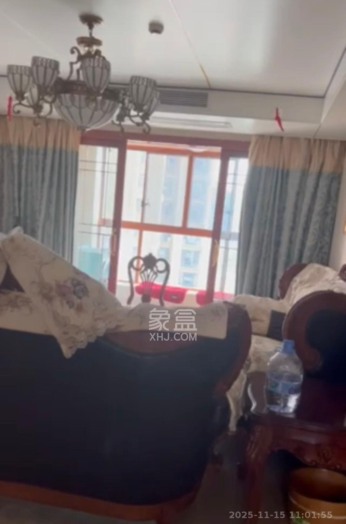 梅溪湖金茂府(金茂广场)(金茂览秀城) 4室2厅2卫 6000.0元/月 梅溪湖金茂府(金茂广场)(金茂览秀城) 4室2厅2卫 6000.0元/月室内图