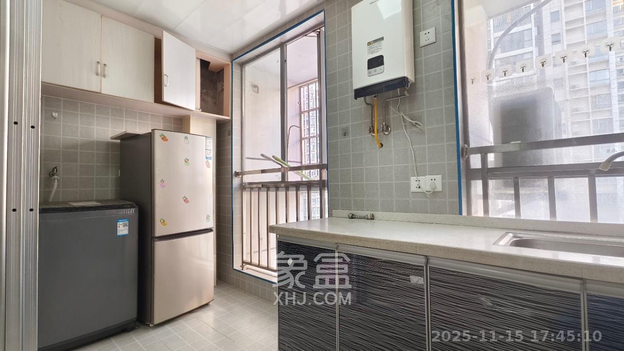 九华新都汇 1室1厅1卫 1000.0元/月 九华新都汇 1室1厅1卫 1000.0元/月室内图