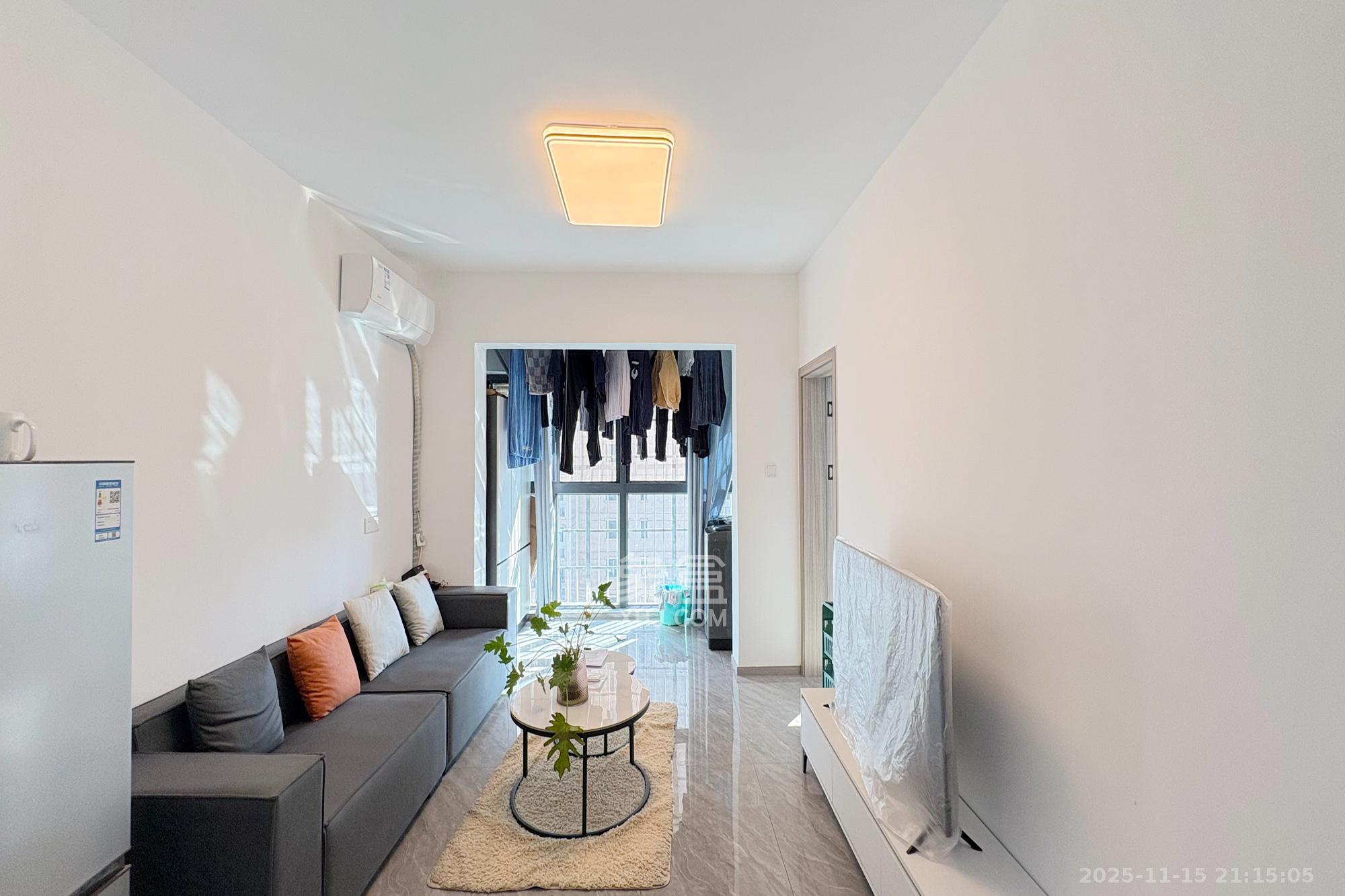 韭菜园嘉苑 2室2厅1卫 102.0万 韭菜园嘉苑 2室2厅1卫 102.0万客厅