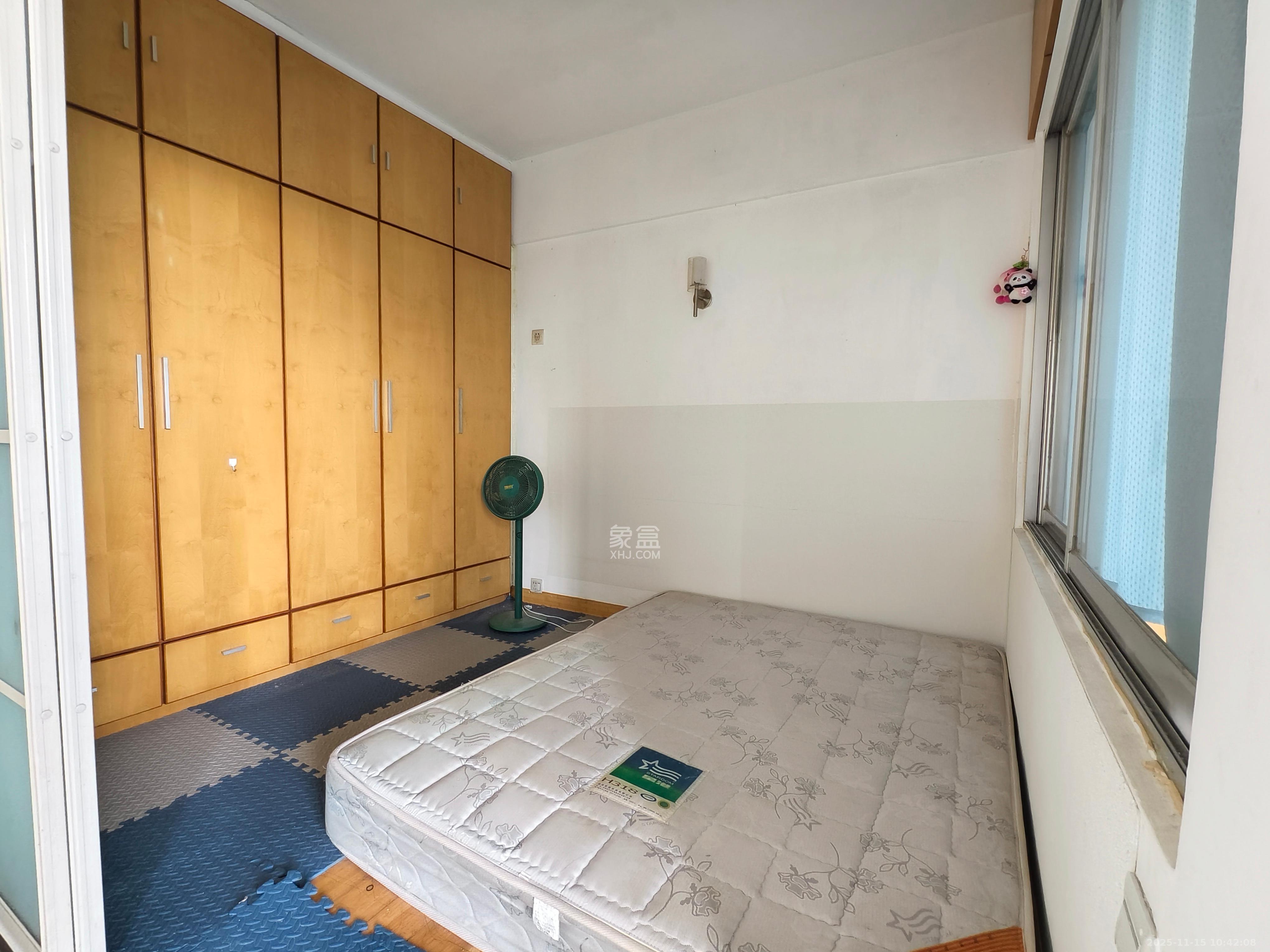 玲珑阁（陈家湖社区）  1室1厅1卫    1280.0元/月室内图