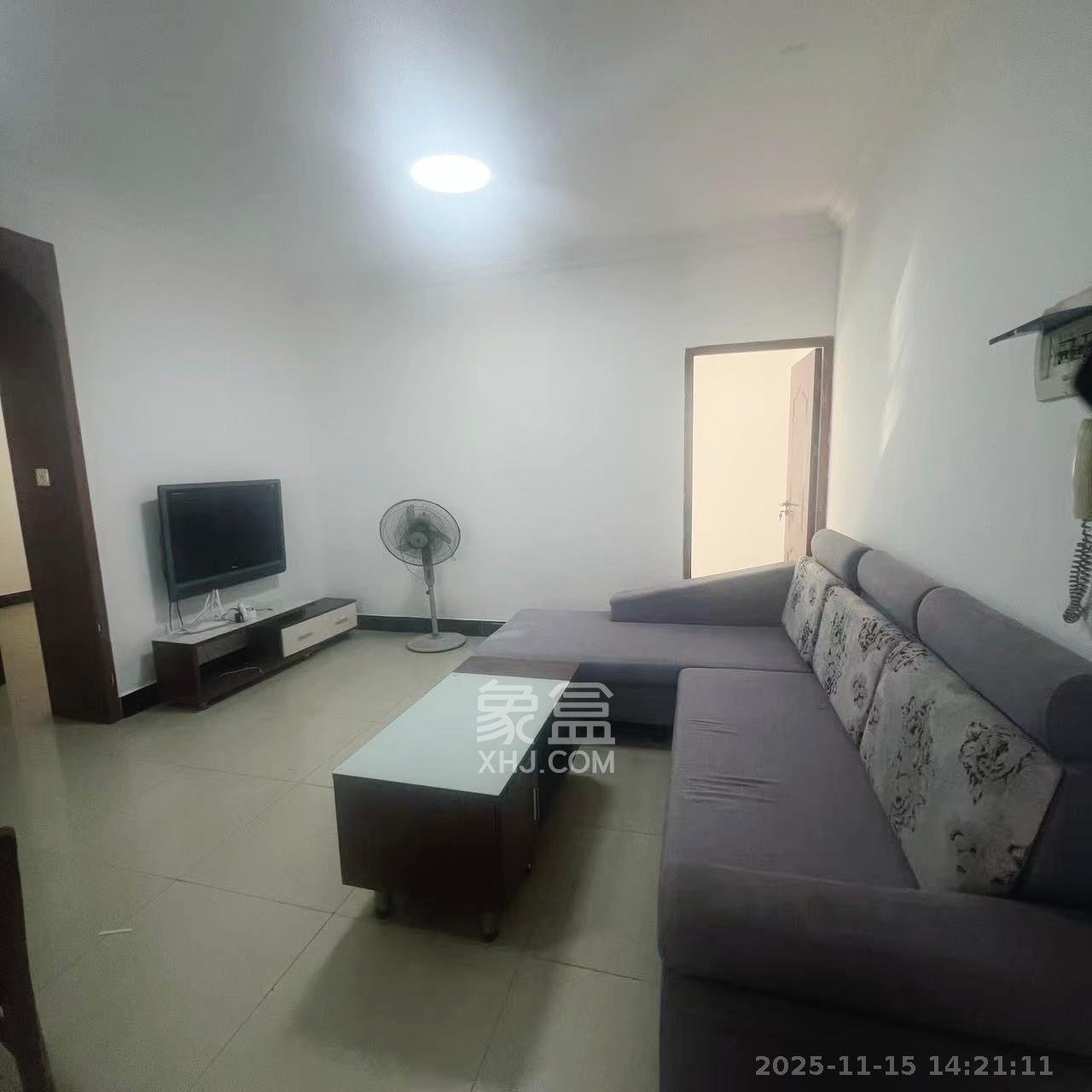 茶叶大市场“山水茗园”  2室2厅1卫    30.0万