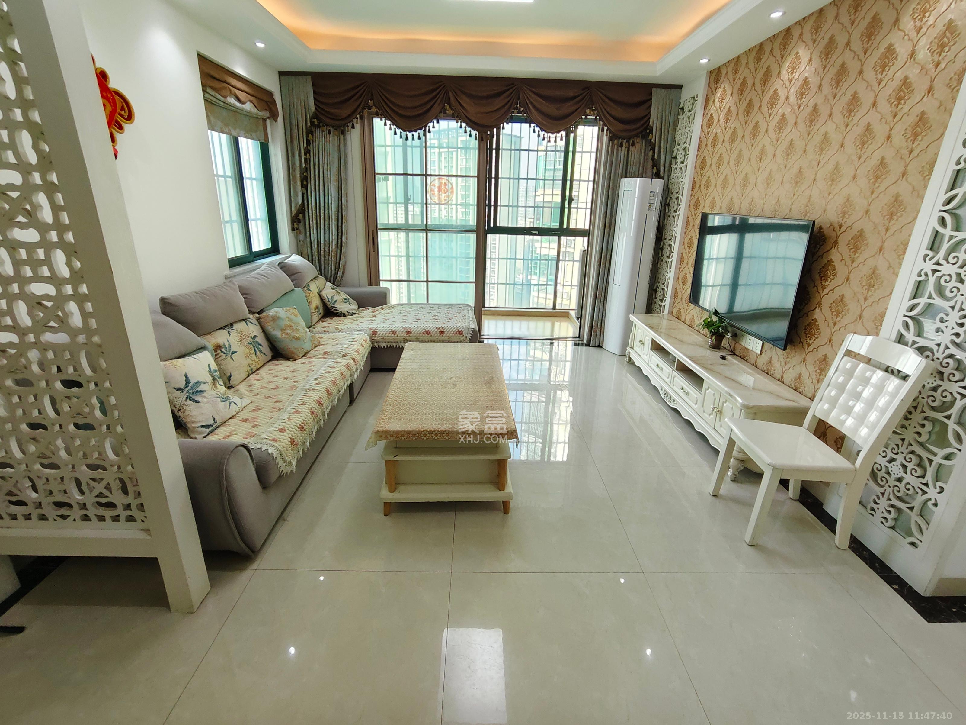 西韵佳苑  2室2厅1卫    2400.0元/月