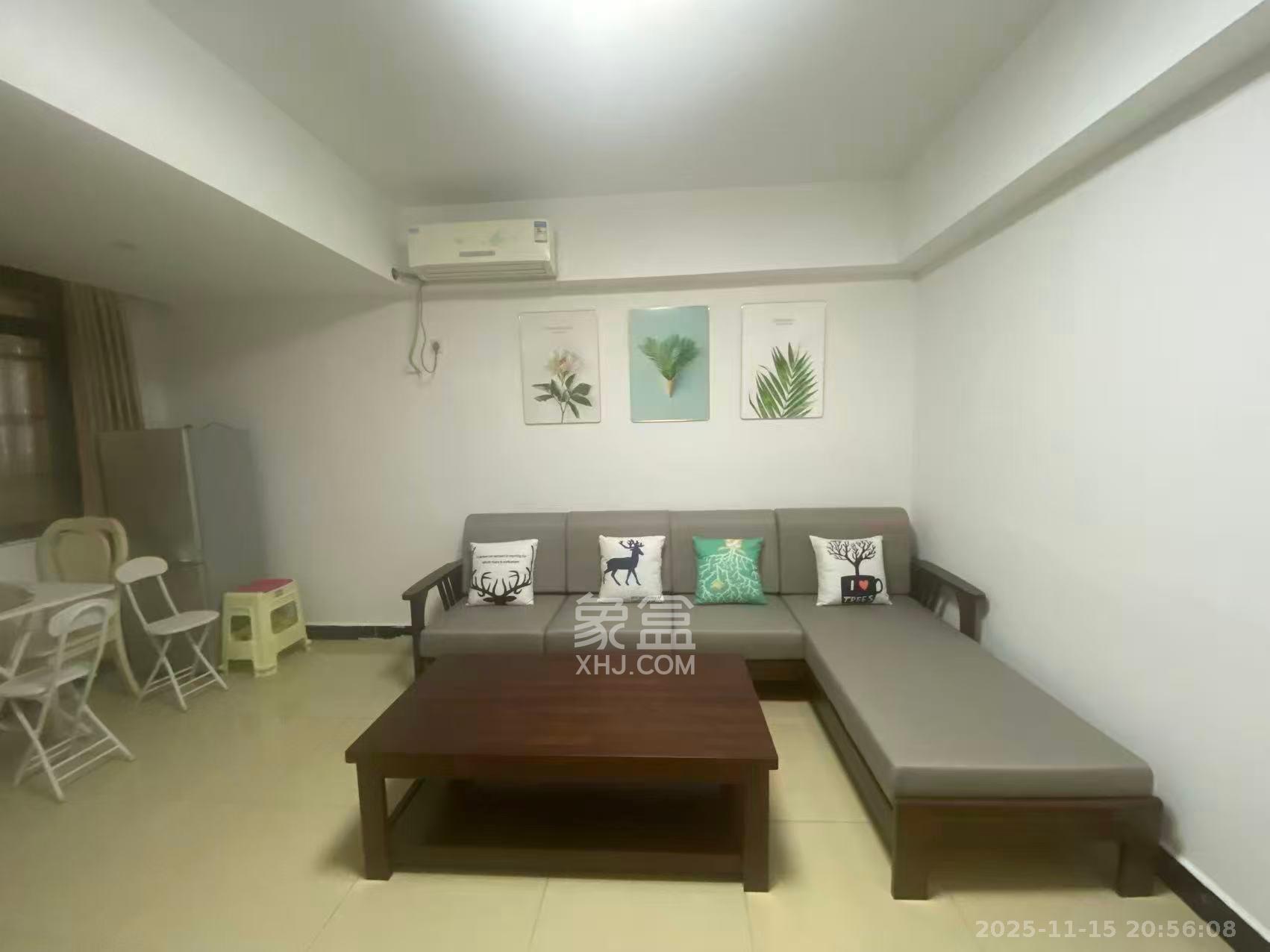 蓝湾国际广场  2室1厅0卫    2500.0元/月