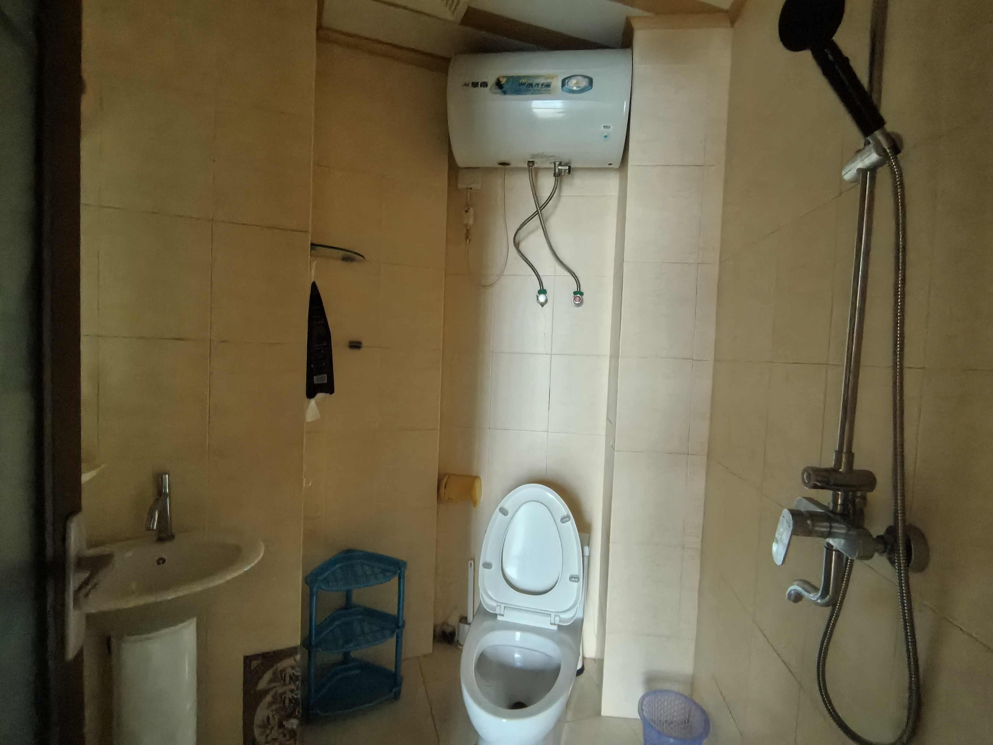 龙福花园 3室2厅1卫 2200.0元/月 龙福花园 3室2厅1卫 2200.0元/月室内图