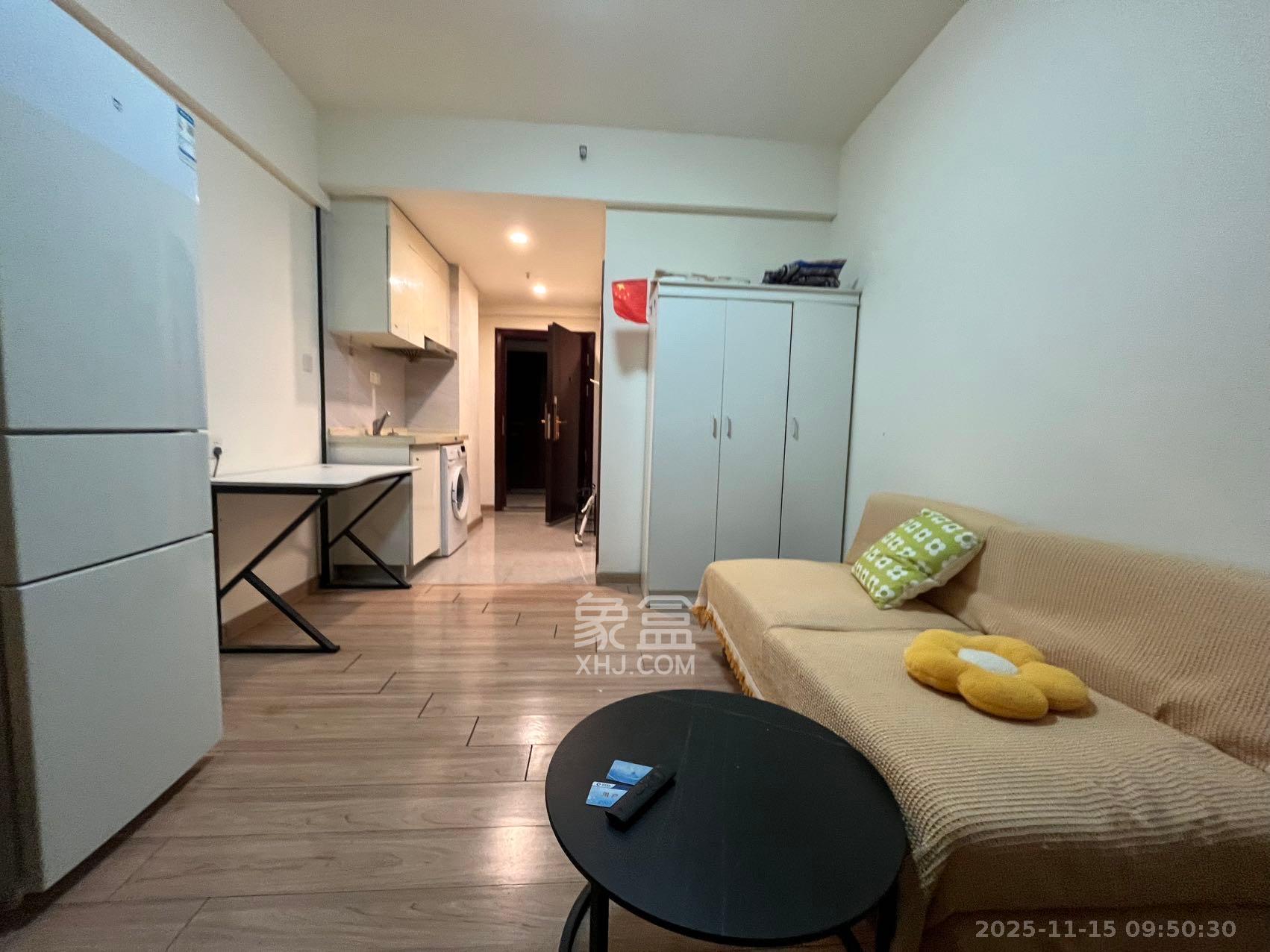 碧桂园印象  1室0厅0卫    1400.0元/月室内图