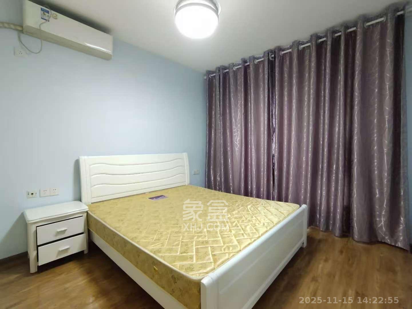 达美D6区  3室2厅1卫    3000.0元/月室内图