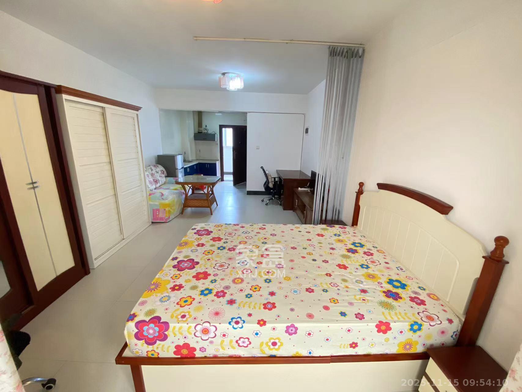 巧克力空间(建鸿达现代大厦) 1室1厅1卫 1300.0元/月 巧克力空间(建鸿达现代大厦) 1室1厅1卫 1300.0元/月室内图