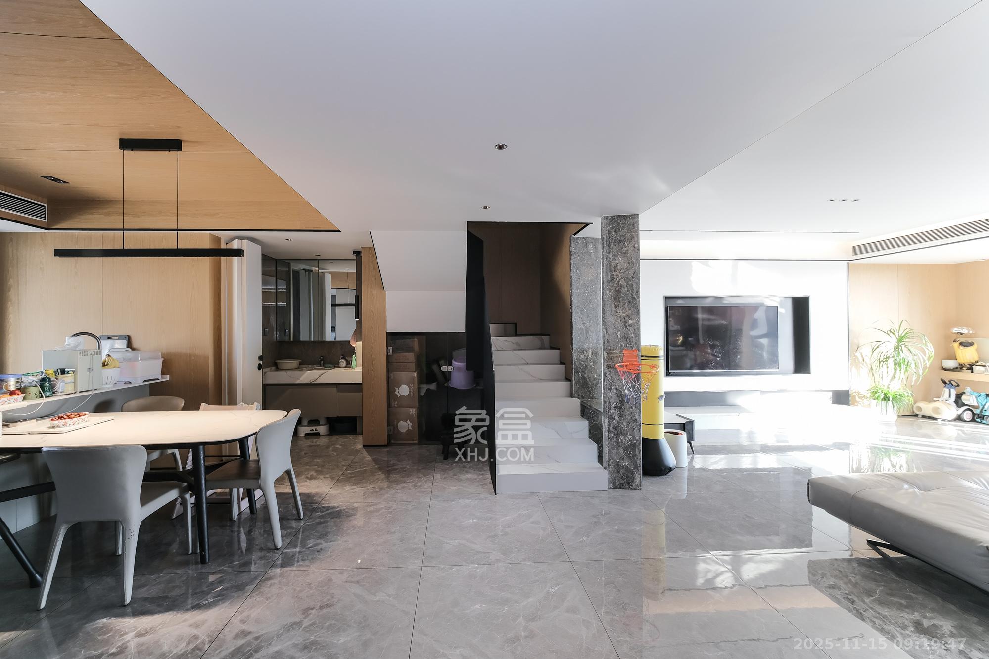 合能枫丹新里 5室2厅2卫 350.0万 合能枫丹新里 5室2厅2卫 350.0万其他