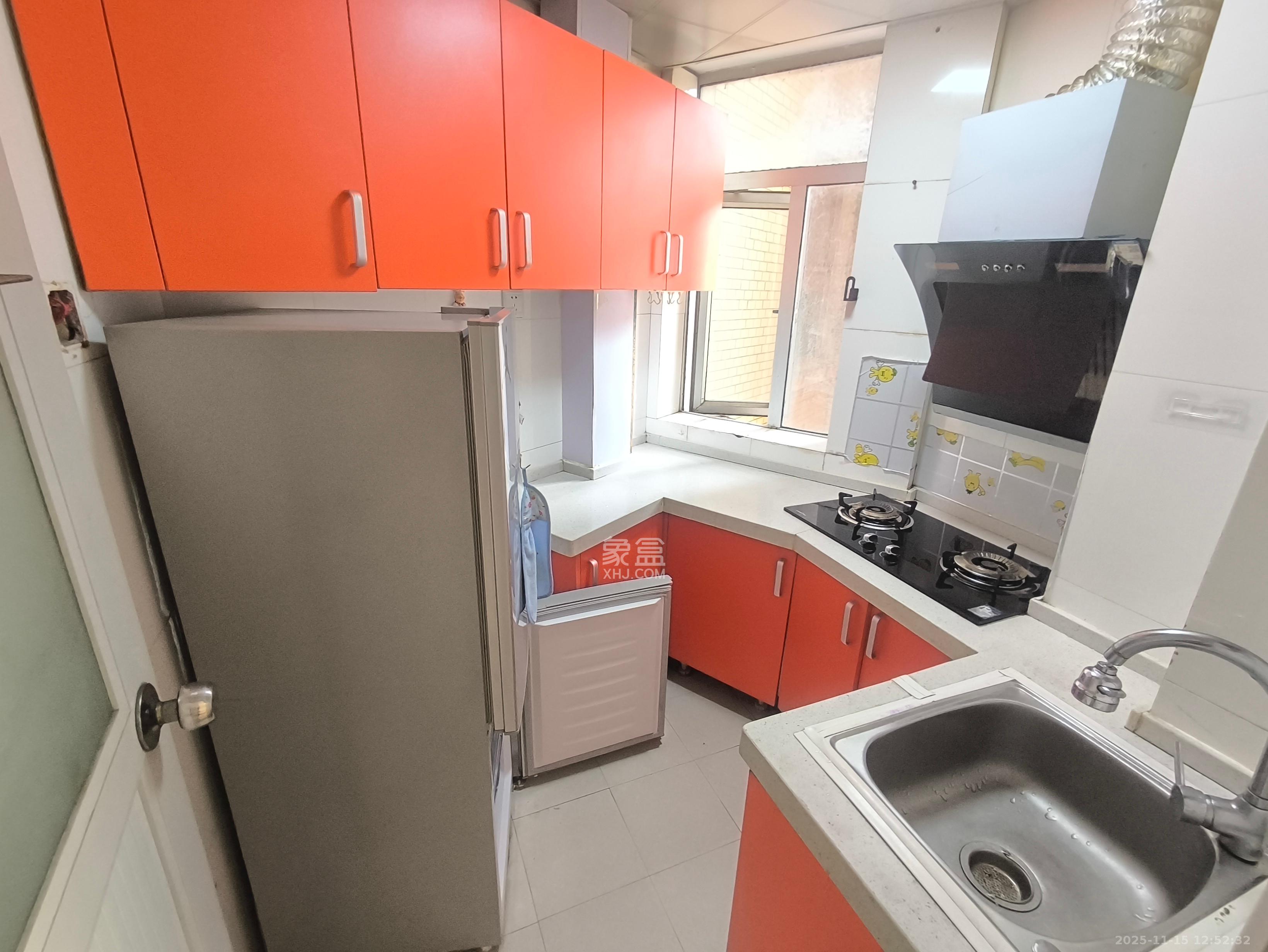 凯通国际城（凯通朝庭）  2室1厅1卫    1800.0元/月室内图