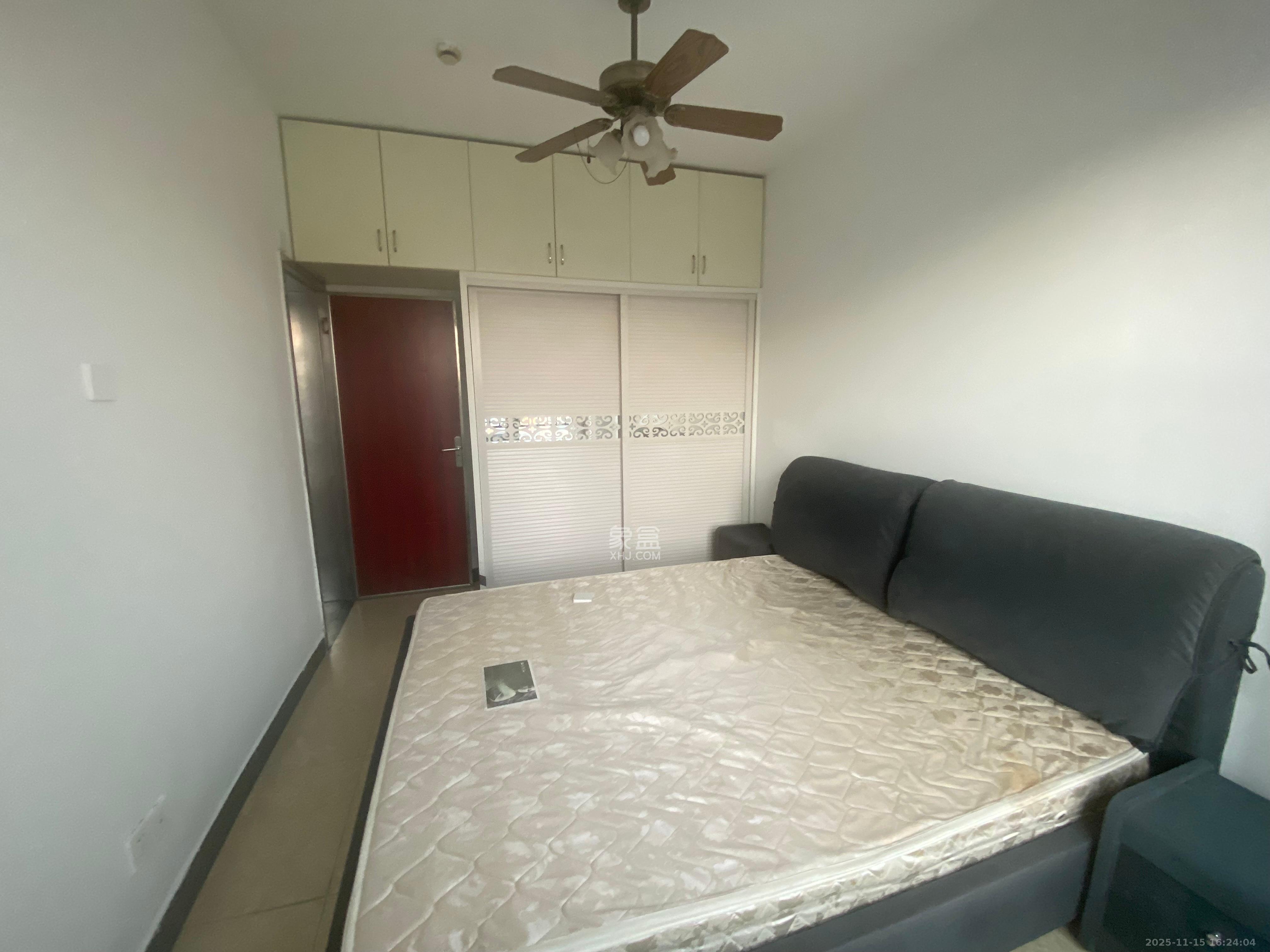 蓝湾国际广场  2室1厅1卫    2300.0元/月室内图