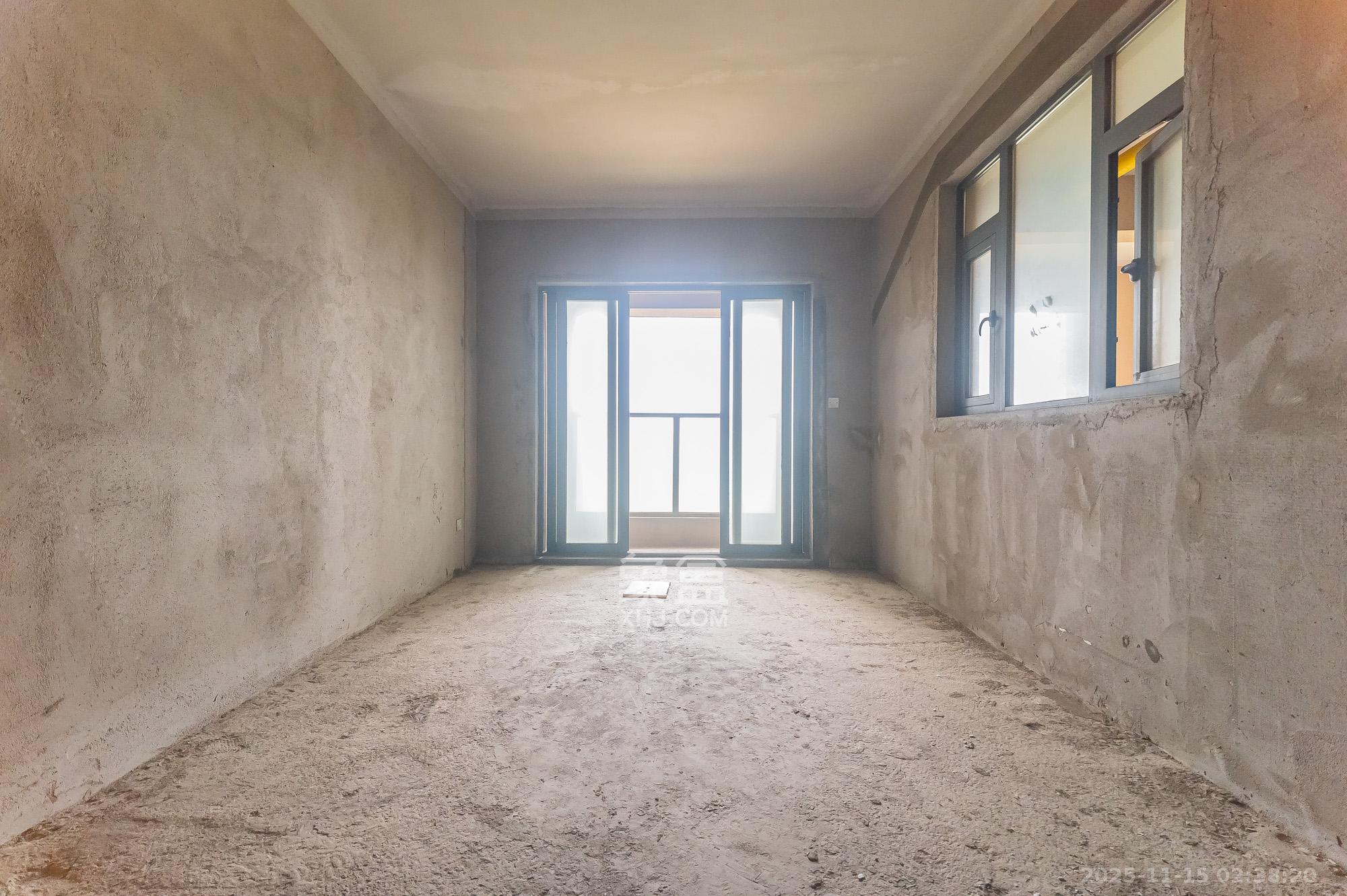 碧桂园威尼斯城 4室2厅3卫 149.98万 碧桂园威尼斯城 4室2厅3卫 149.98万其他