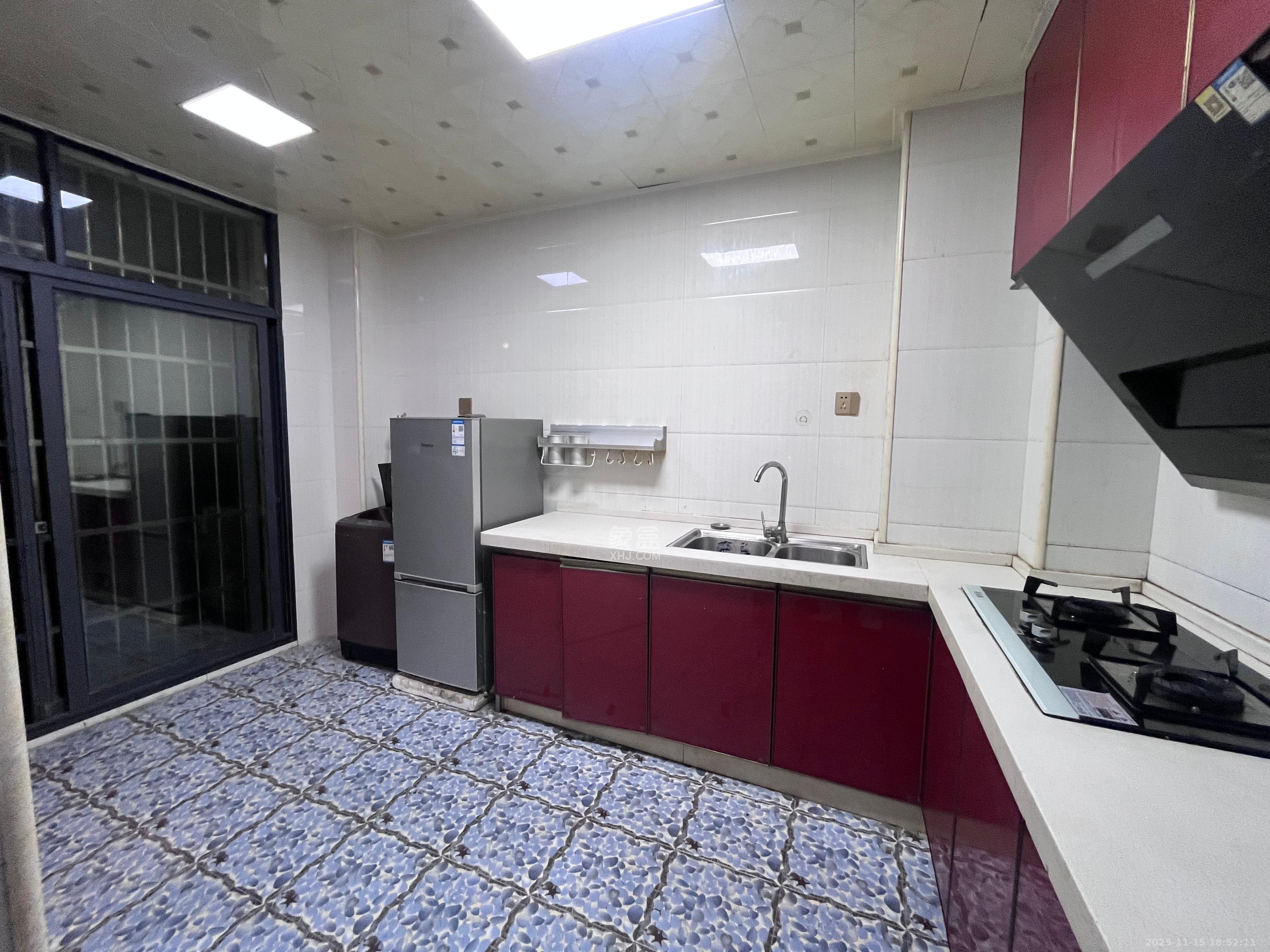 和康园小区  1室1厅1卫    1200.0元/月室内图