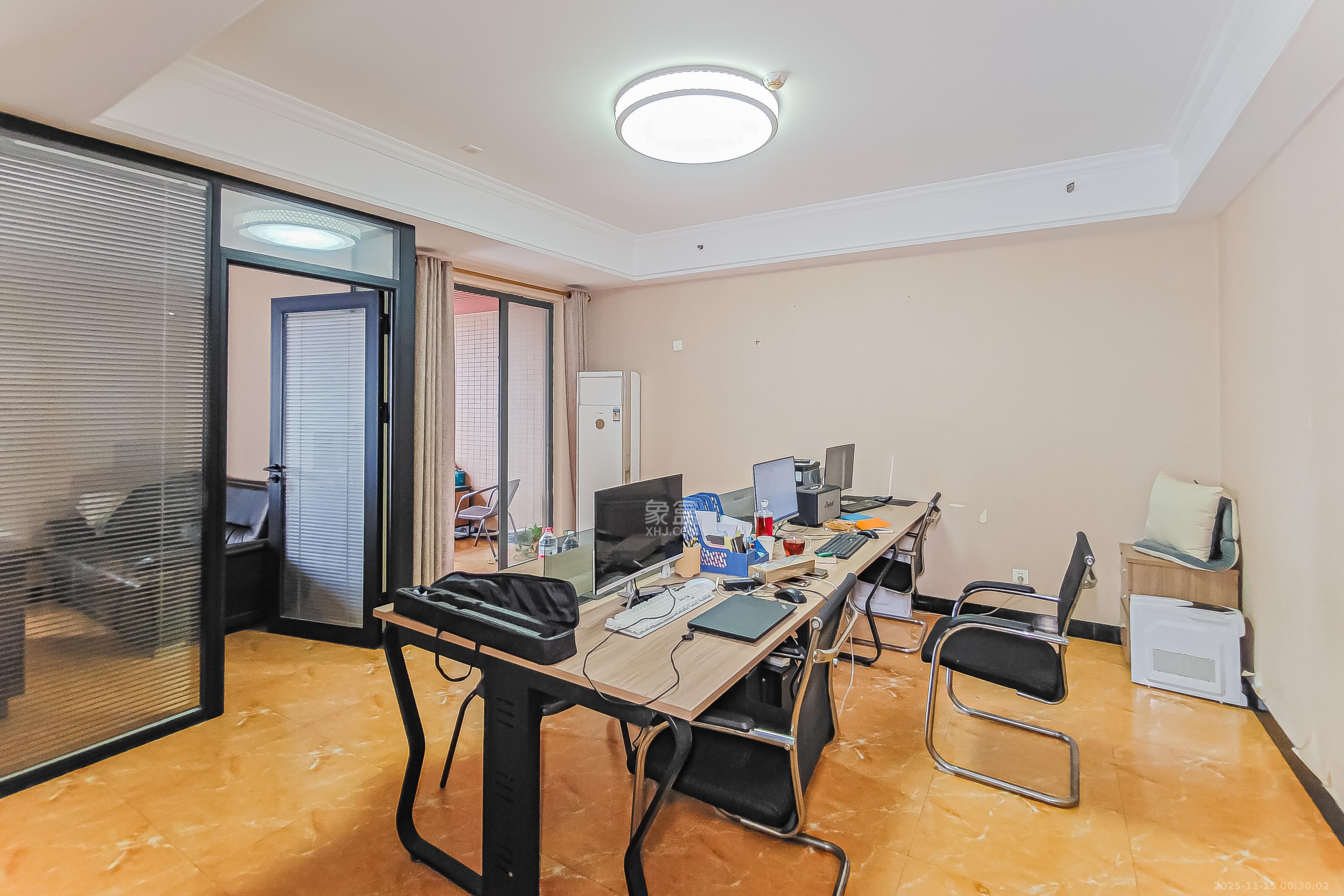 万博汇 2室1厅1卫 56.8万 万博汇 2室1厅1卫 56.8万客厅