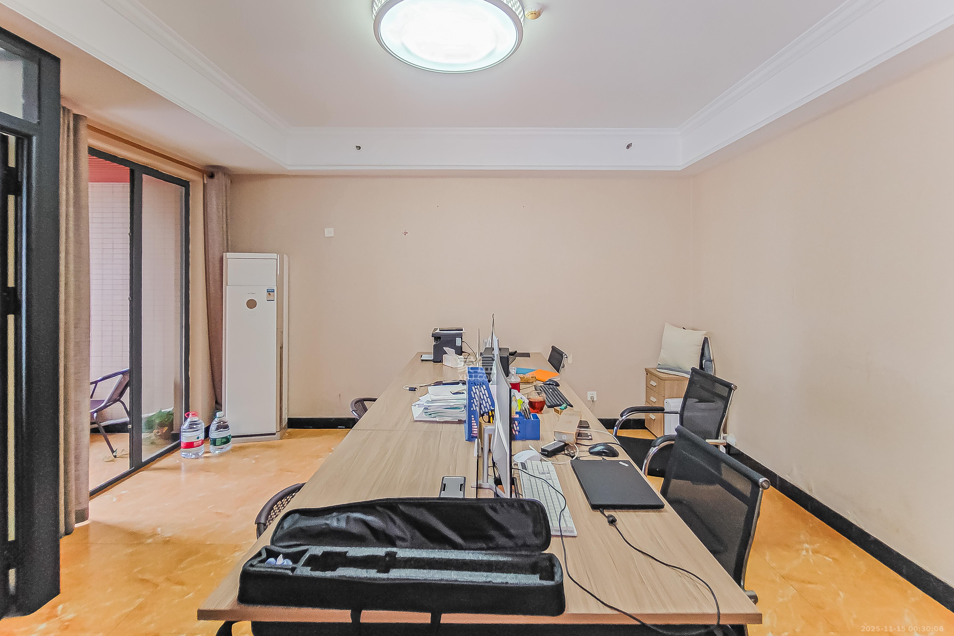 万博汇 2室1厅1卫 56.8万 万博汇 2室1厅1卫 56.8万客厅