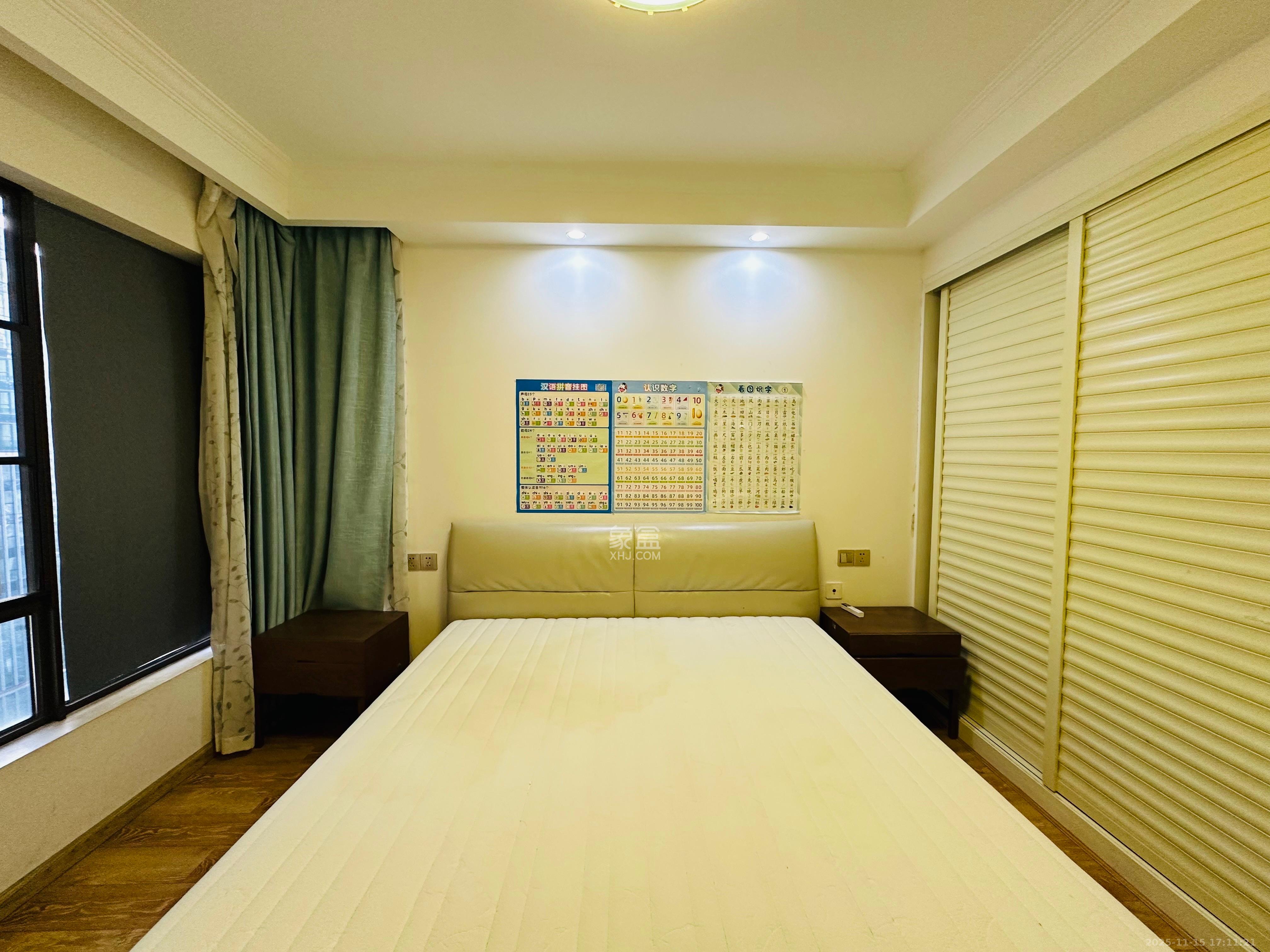 南山雍江汇（滨江国际新城）  3室2厅1卫    3200.0元/月室内图