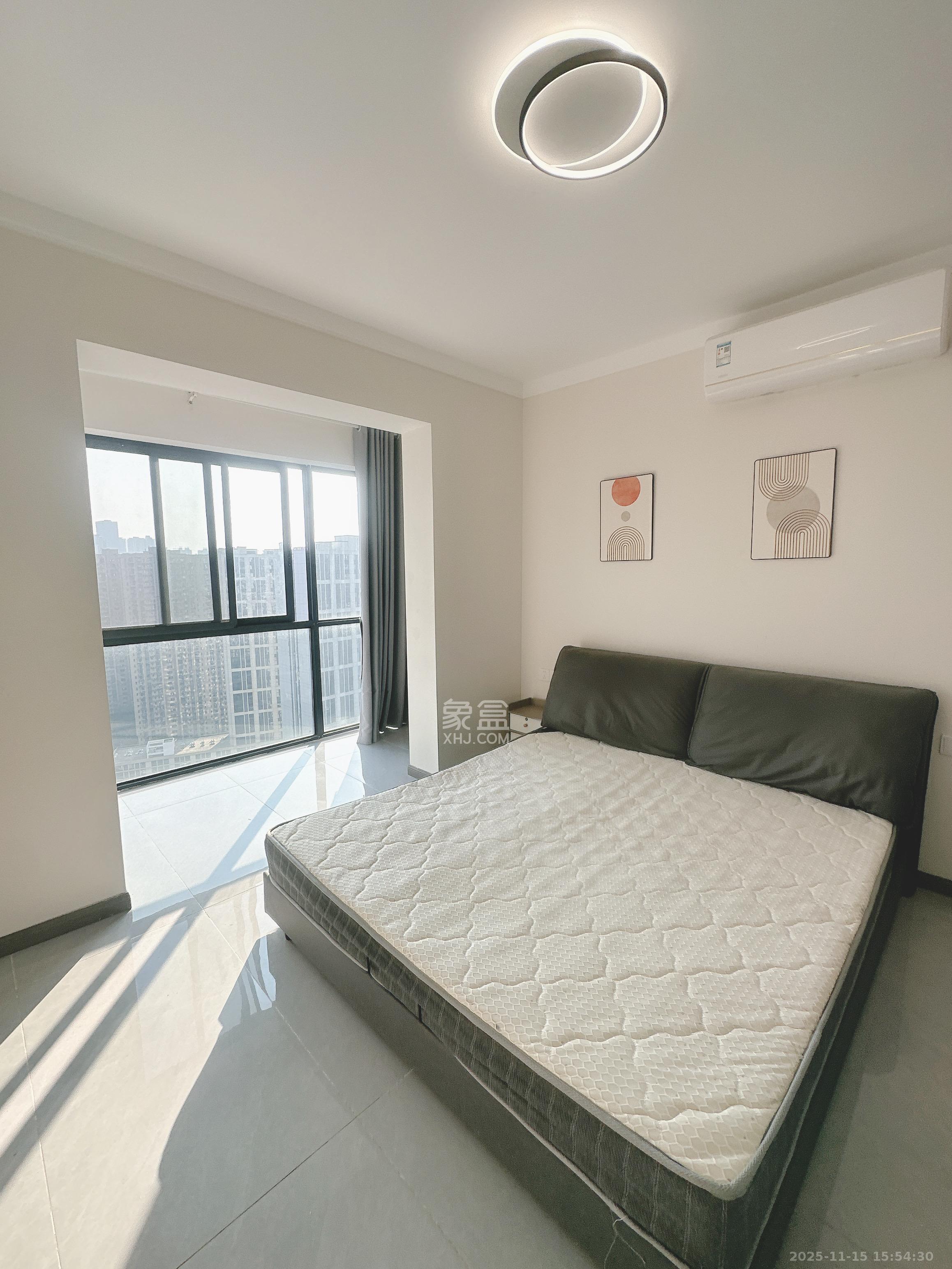 骑龙大街(骑龙苑) 3室2厅2卫 3300.0元/月 骑龙大街(骑龙苑) 3室2厅2卫 3300.0元/月室内图