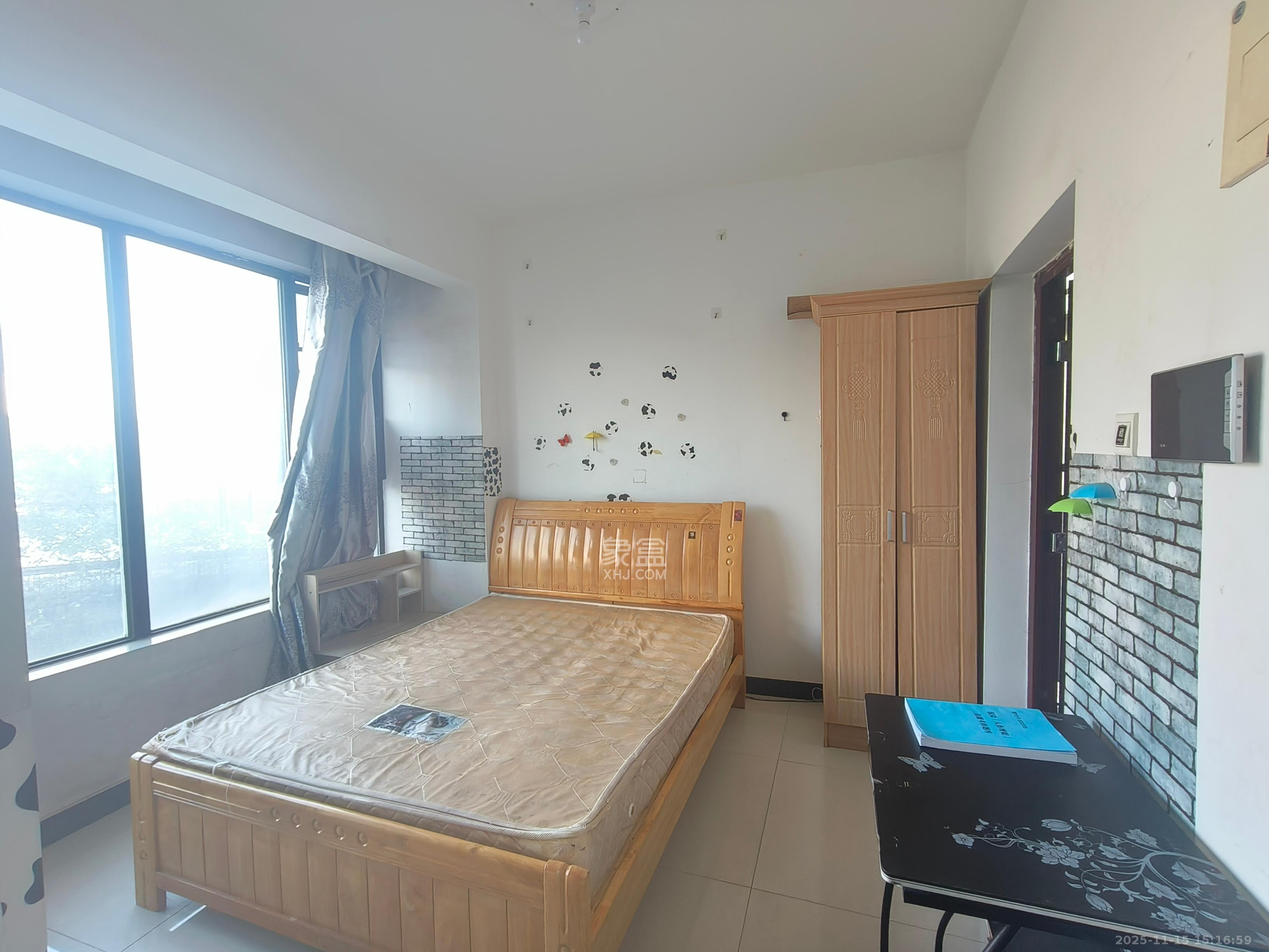 长城水郡  1室1厅1卫    850.0元/月