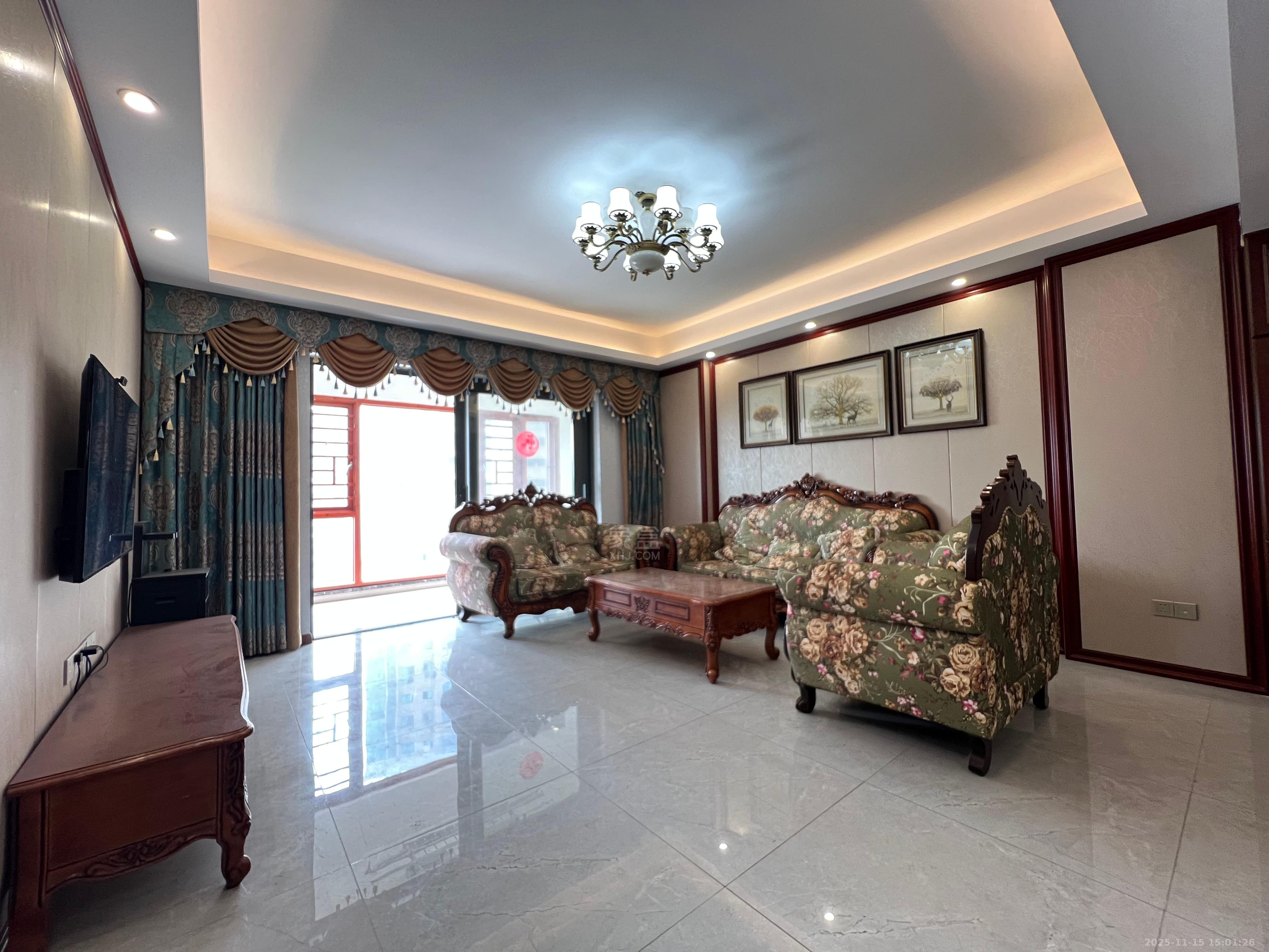 壹品熙园  4室2厅2卫    2800.0元/月室内图