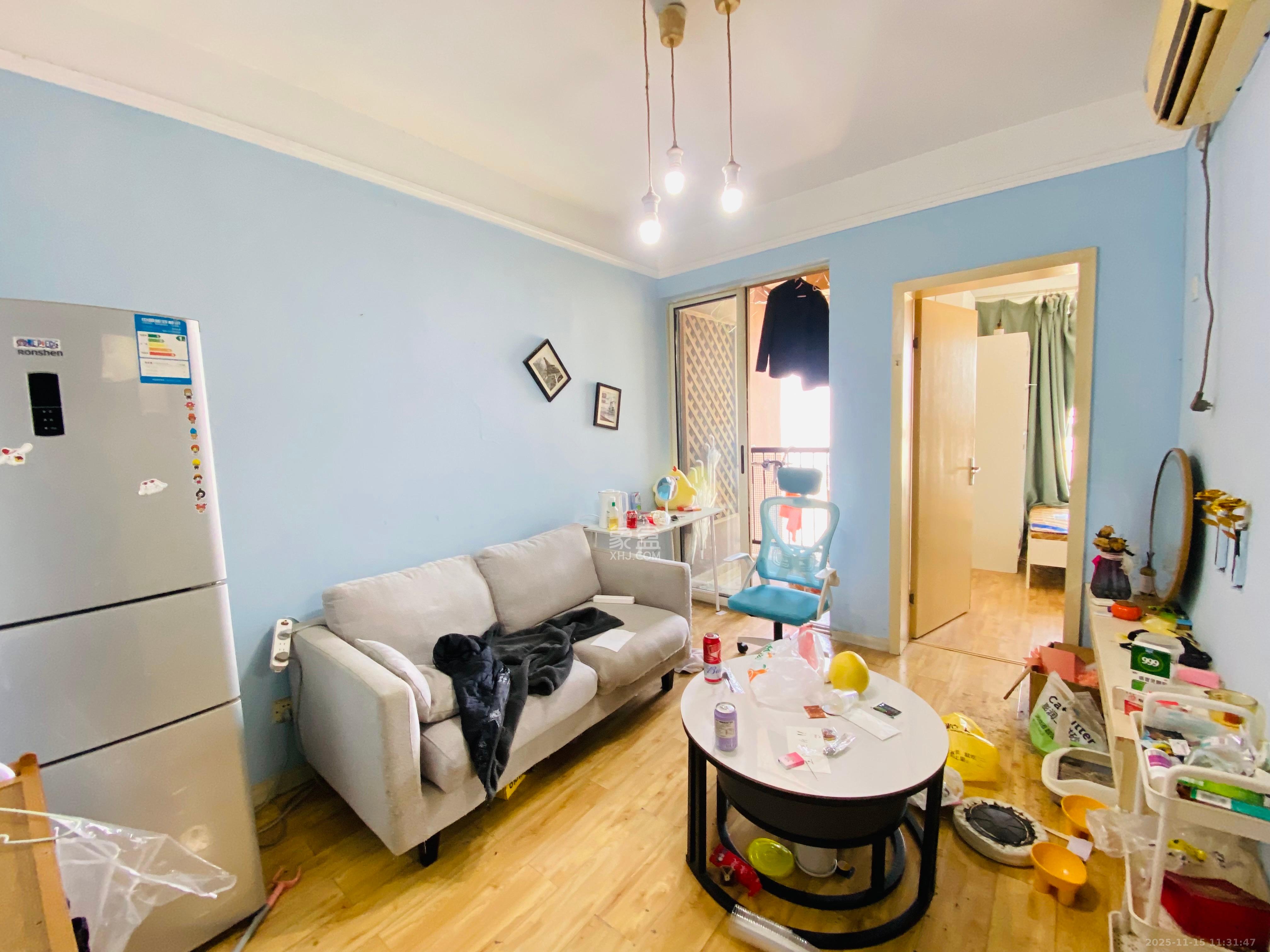 白沙晶城  1室1厅1卫    1800.0元/月