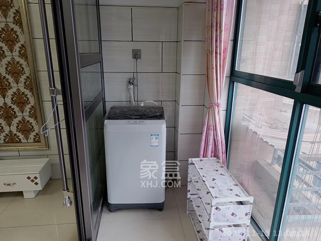 才子嘉都  3室2厅2卫    2000.0元/月室内图