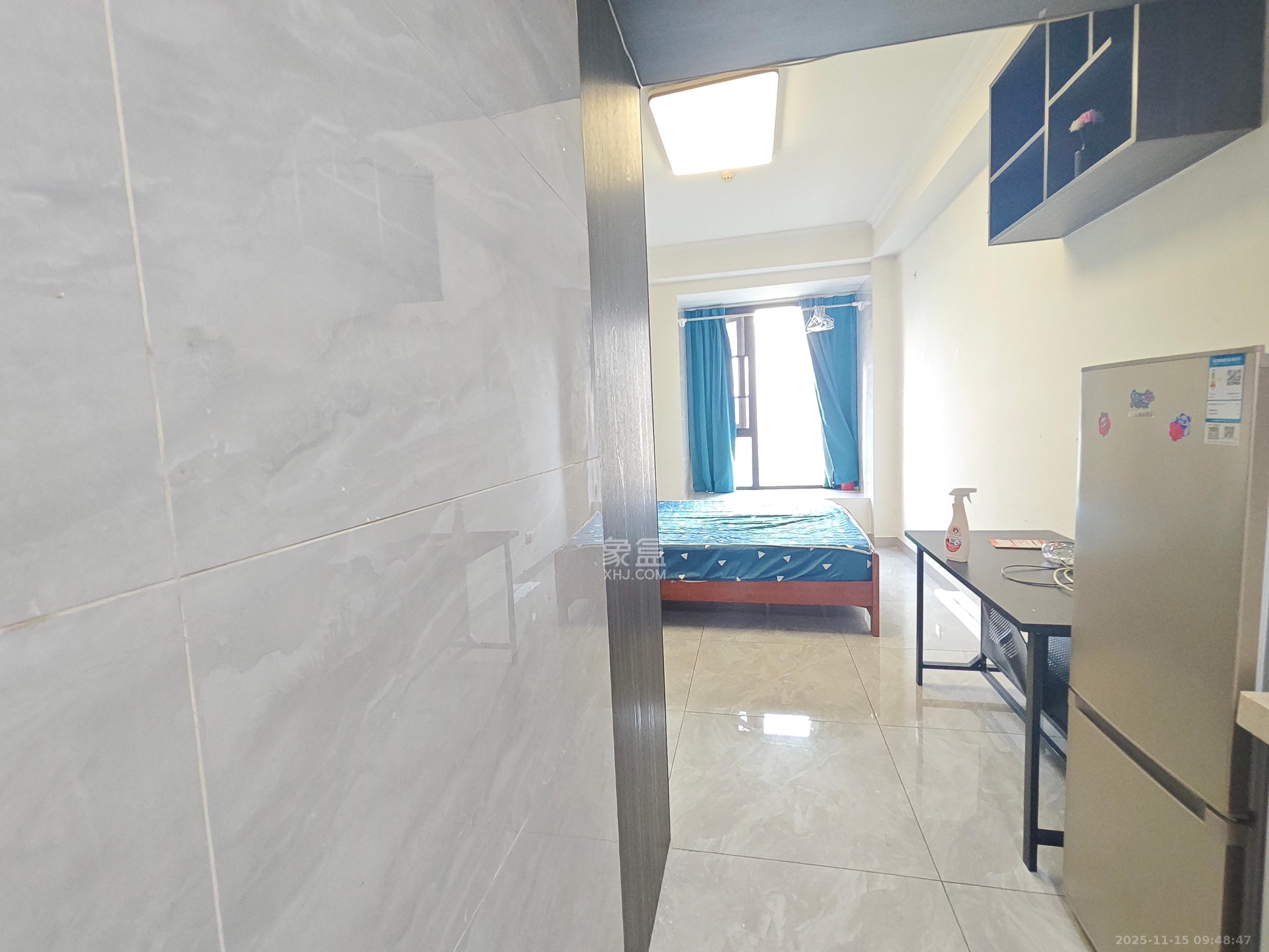 保利麓谷林语I区 1室1厅1卫 1400.0元/月 保利麓谷林语I区 1室1厅1卫 1400.0元/月室内图