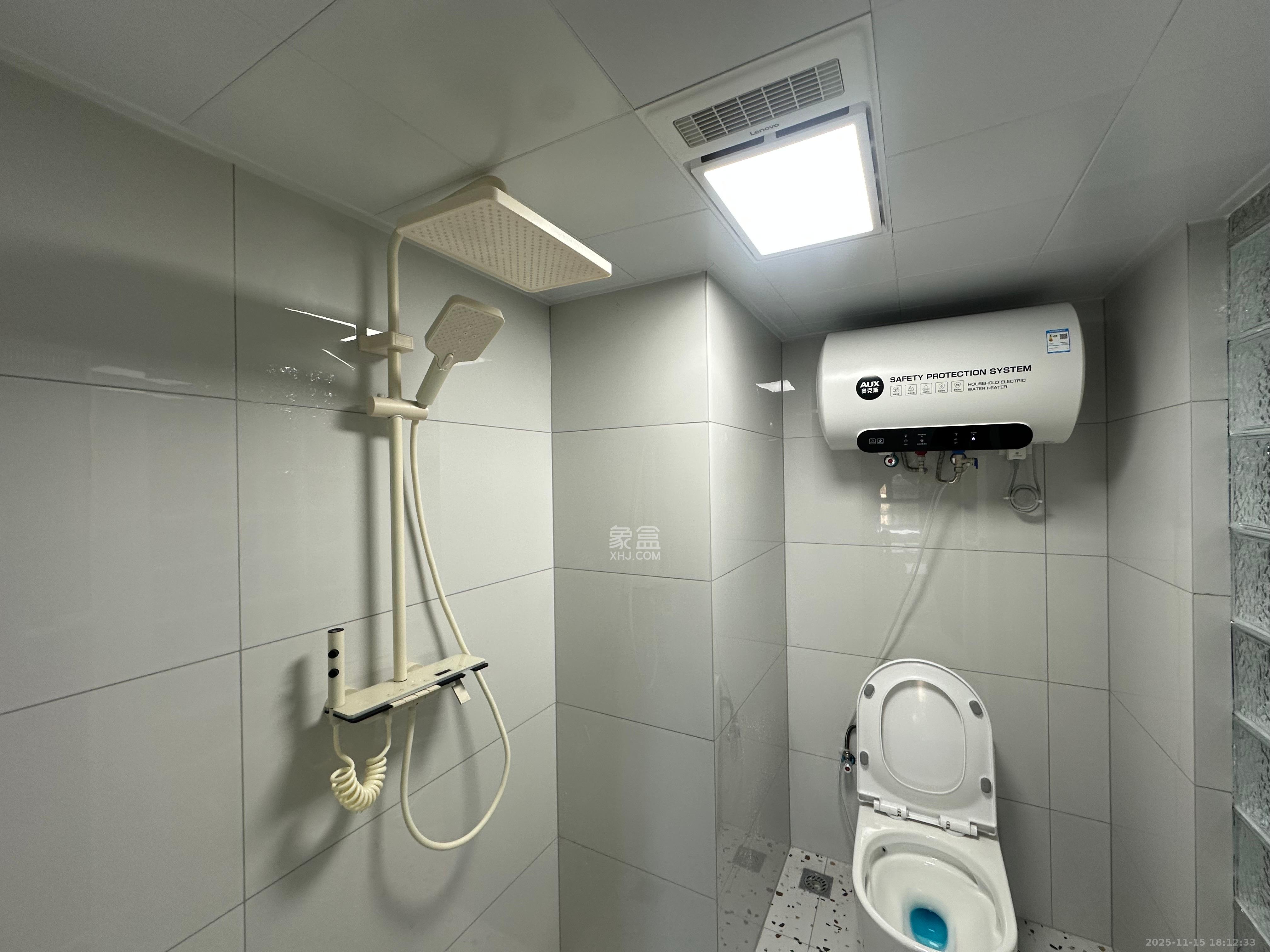 中天星耀荟  1室1厅1卫    1900.0元/月室内图