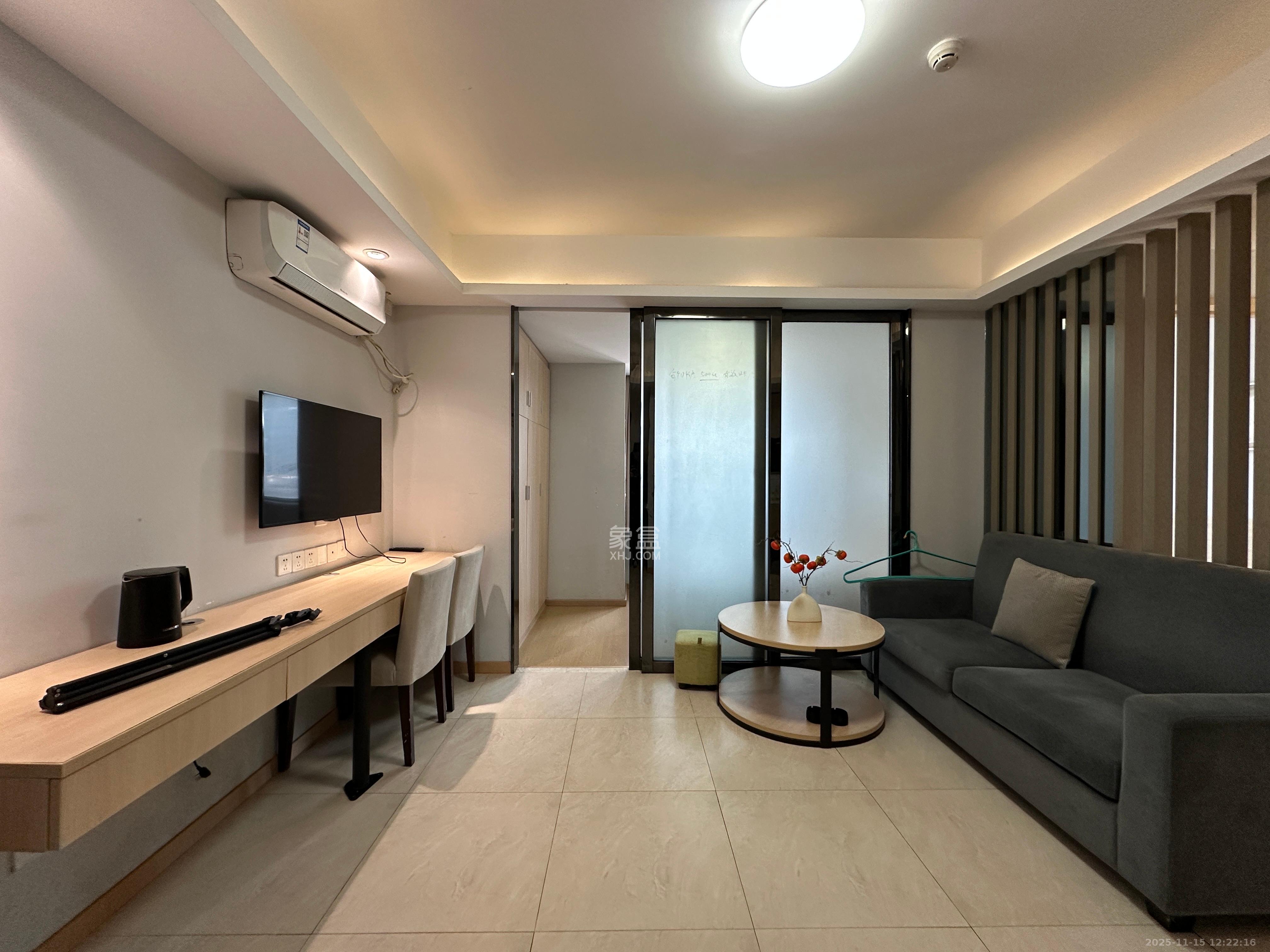 协信星澜汇  2室1厅1卫    2000.0元/月