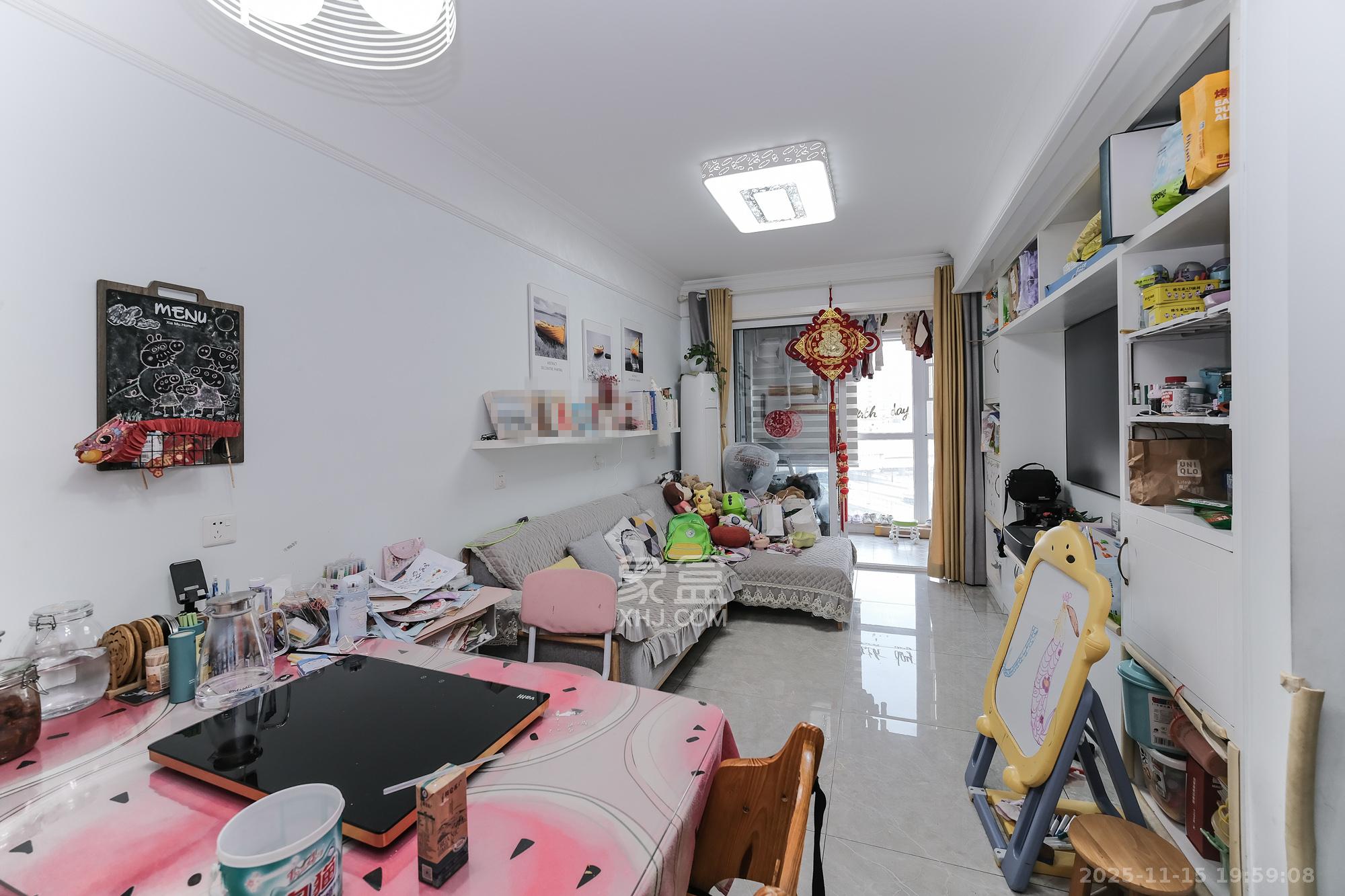 荣盛花语城  2室2厅1卫    49.8万客厅