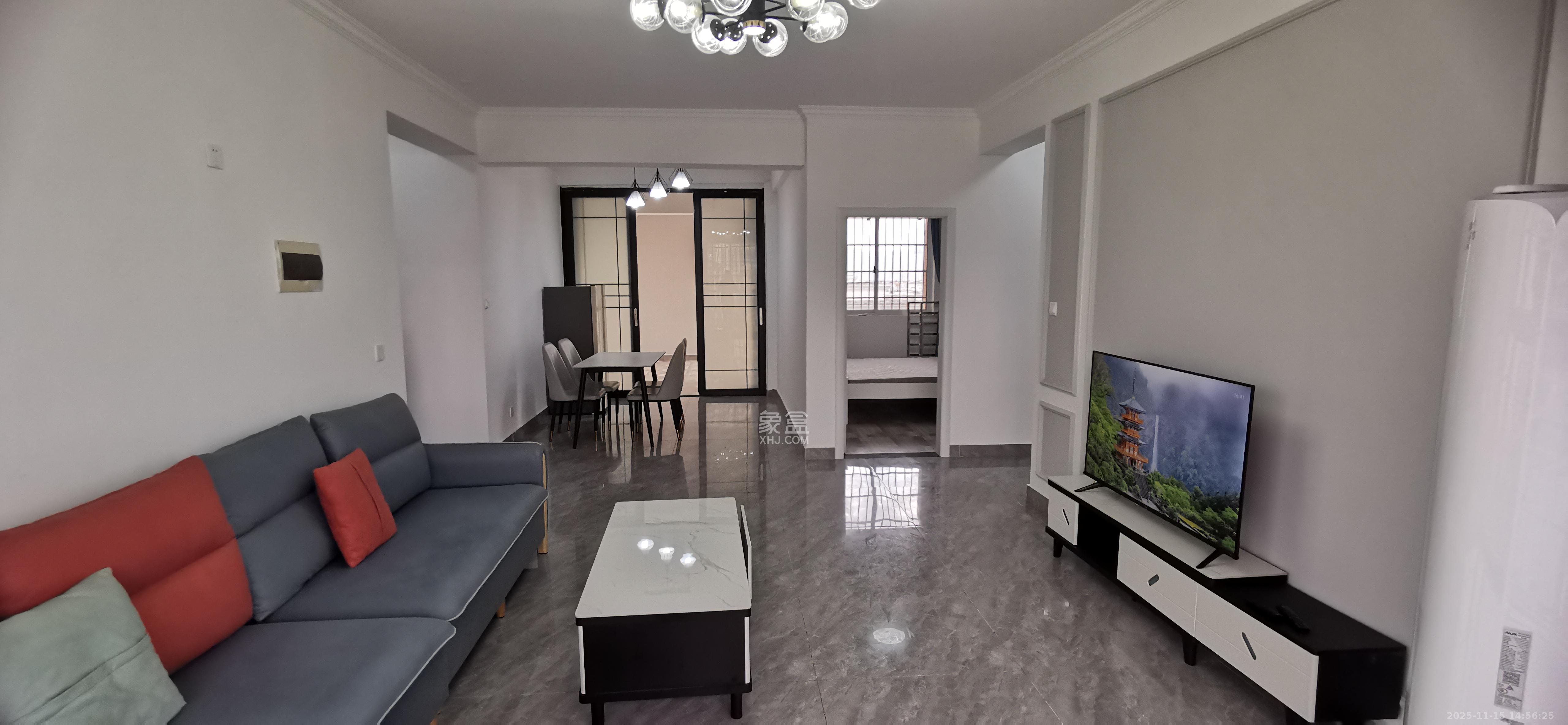 城市山水豪园(山水城市风景) 3室2厅2卫 2800.0元/月 城市山水豪园(山水城市风景) 3室2厅2卫 2800.0元/月室内图