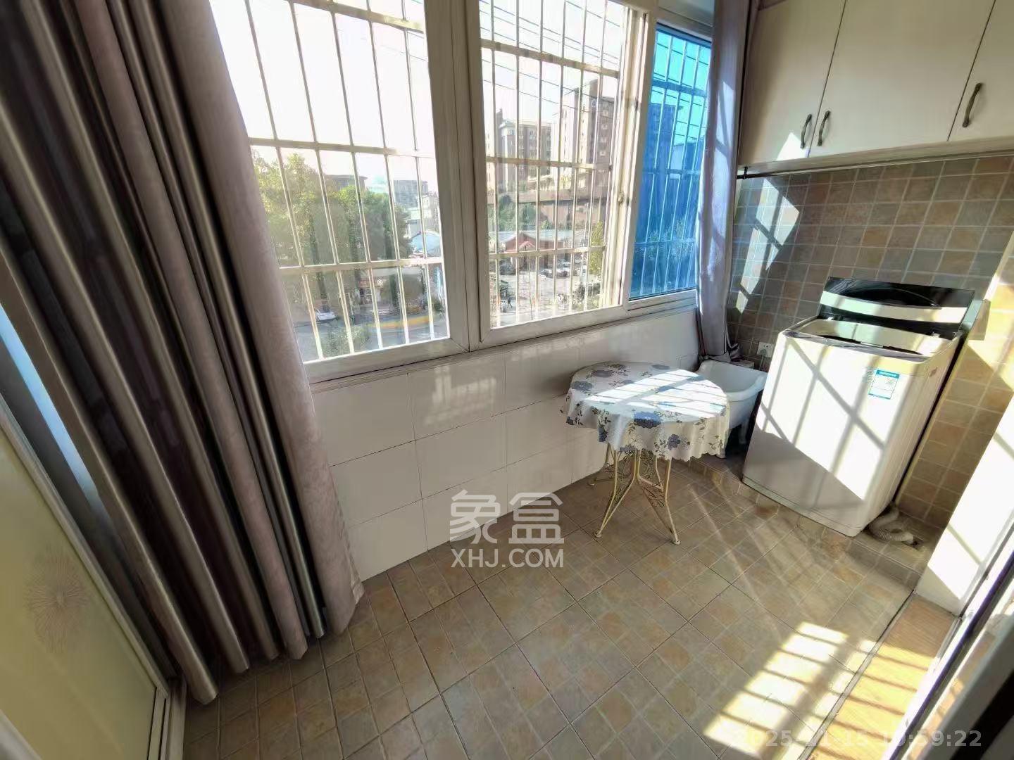 森宇佳园  2室1厅1卫    2300.0元/月室内图