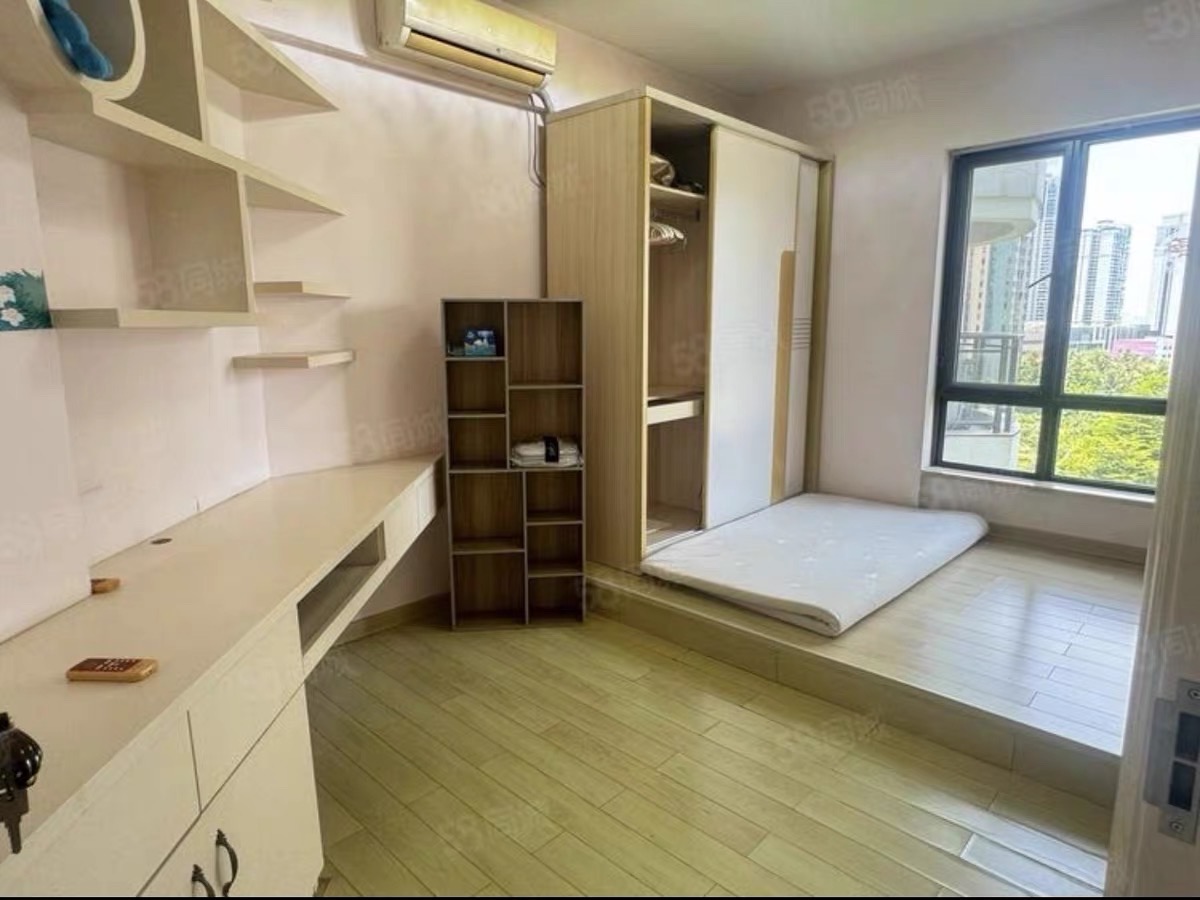 鸿天阁  2室1厅1卫    2500.0元/月室内图