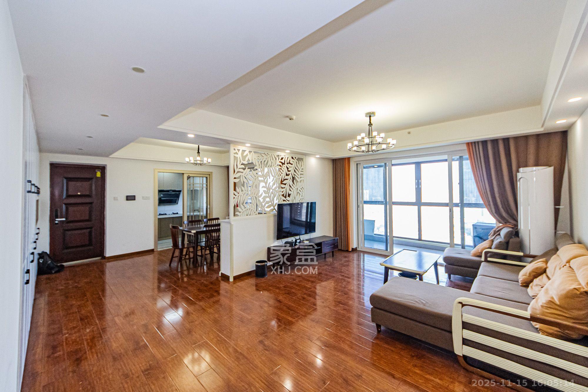 北辰三角洲C2区 3室2厅2卫 4500.0元/月 北辰三角洲C2区 3室2厅2卫 4500.0元/月室内图