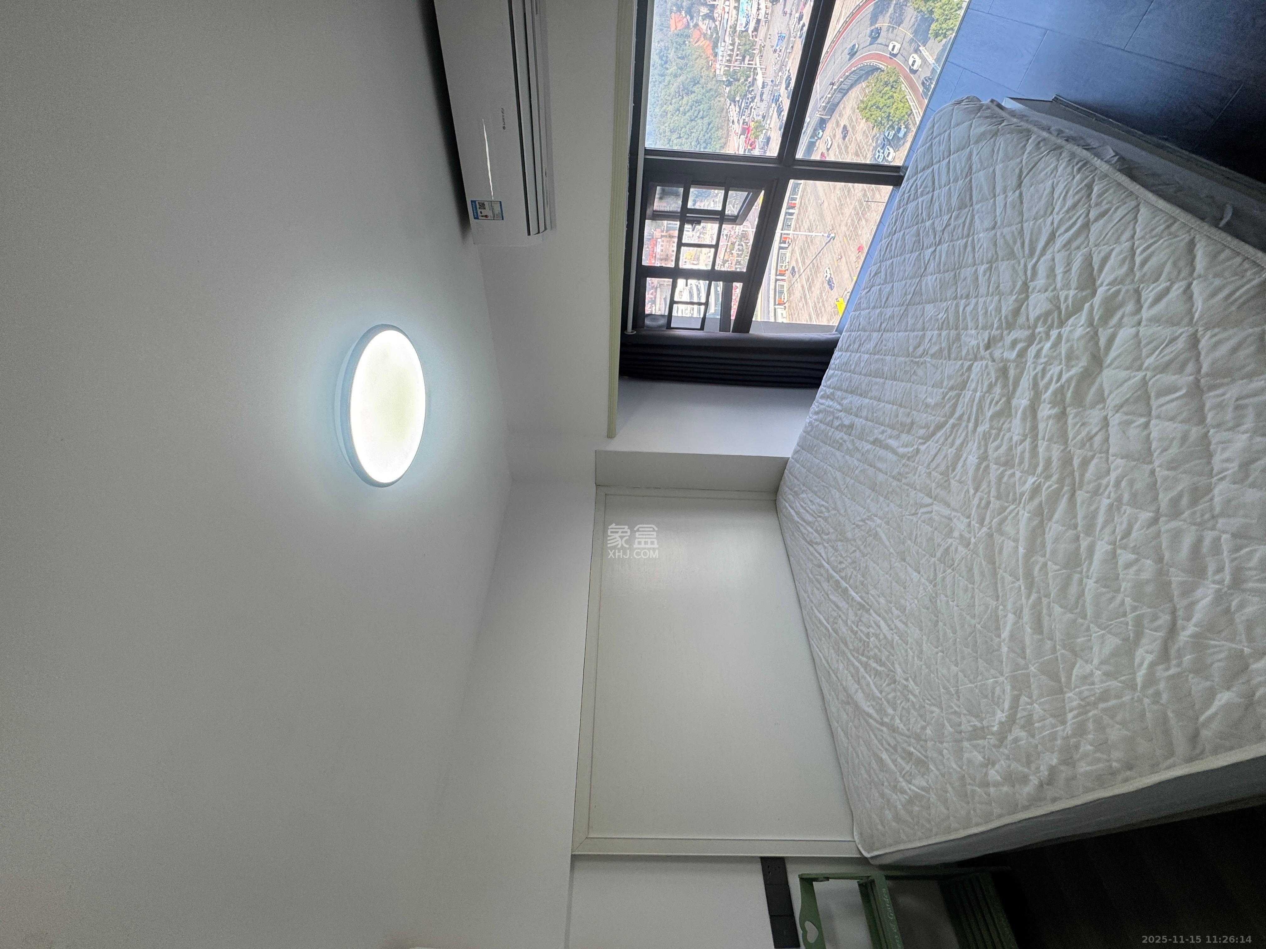 弘坤云寓  1室1厅1卫    2500.0元/月室内图