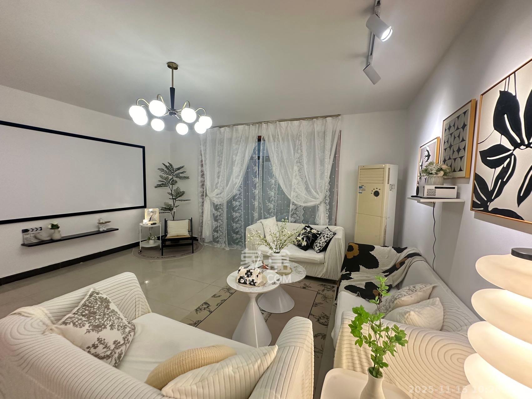 君庭金福苑 3室2厅2卫 4280.0元/月 君庭金福苑 3室2厅2卫 4280.0元/月室内图