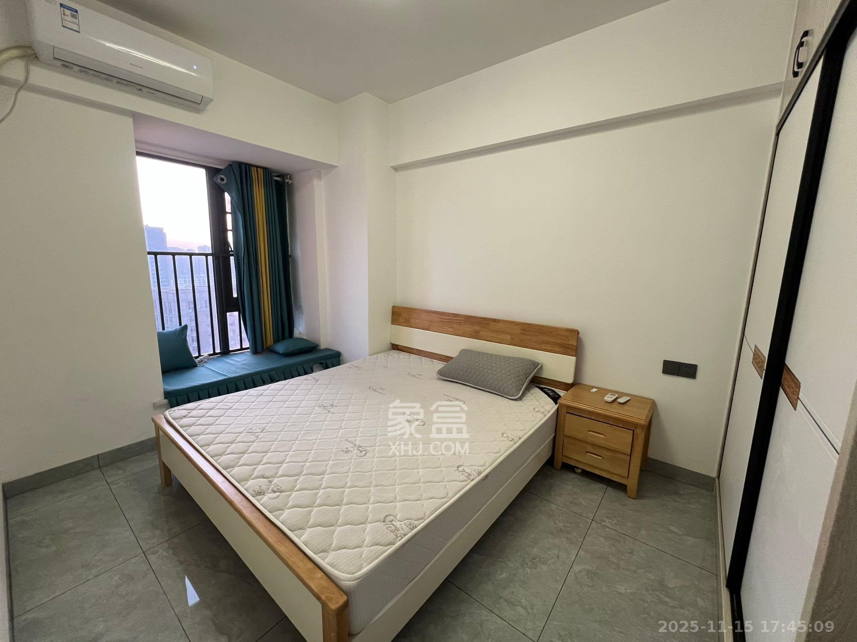 复地星光天地  2室1厅1卫    2800.0元/月室内图