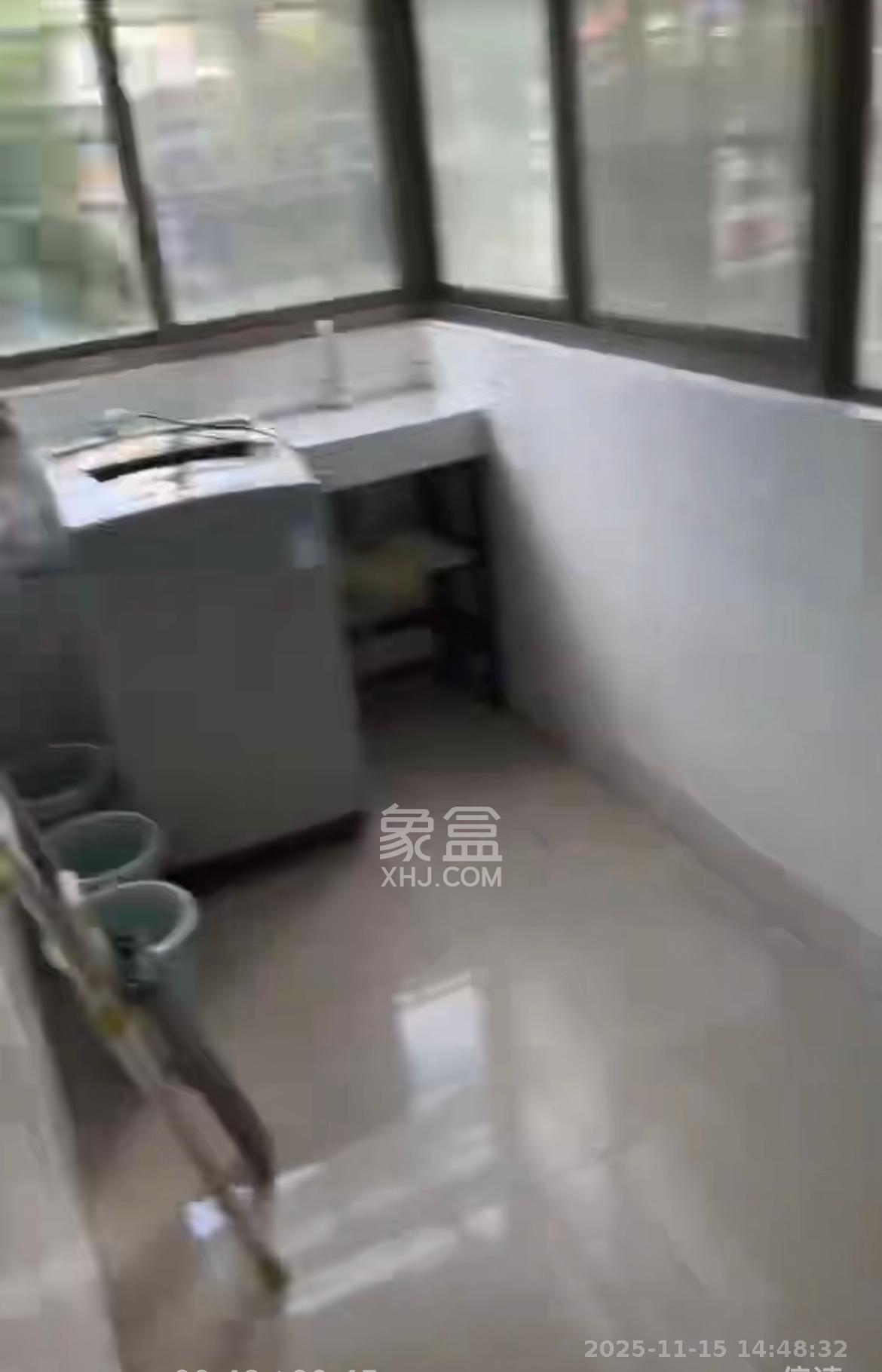 湖南省国税局宿舍（梓园路）  2室1厅1卫    2100.0元/月室内图