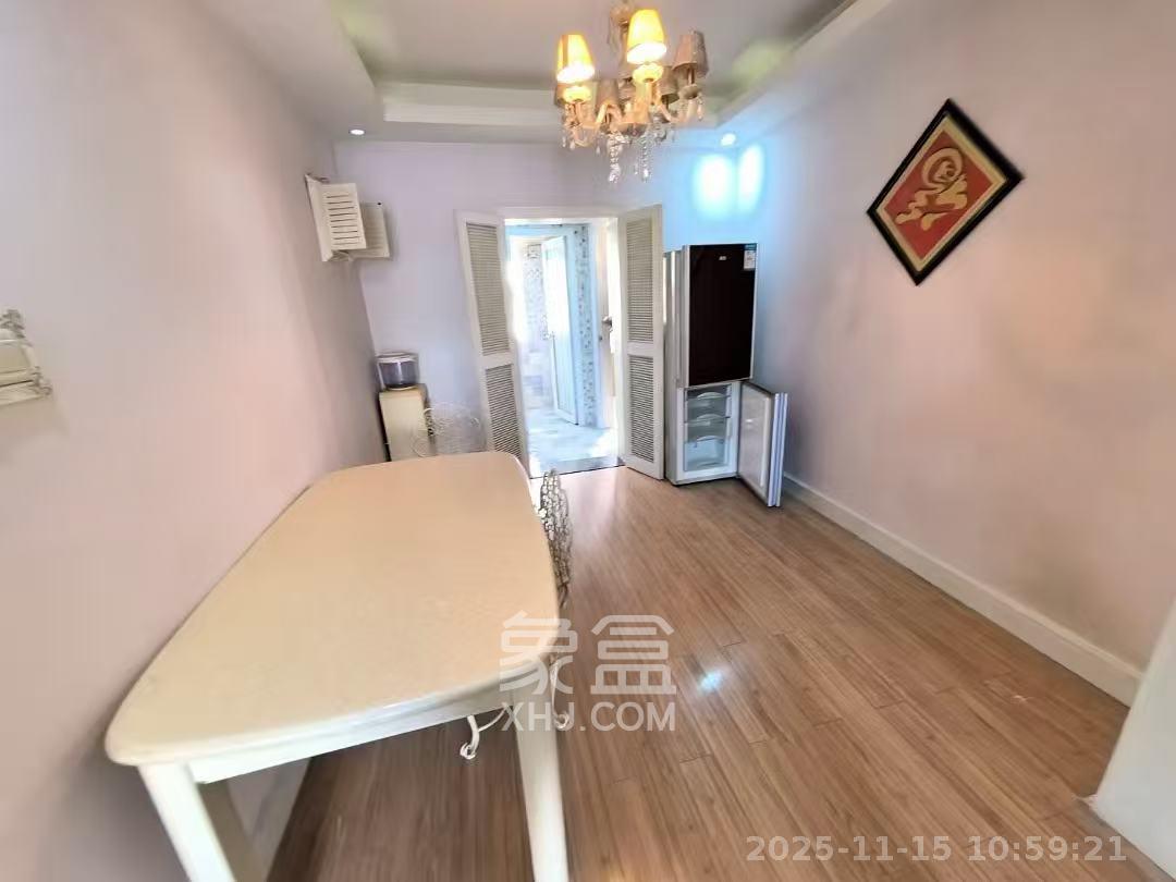 森宇佳园  2室1厅1卫    2300.0元/月室内图