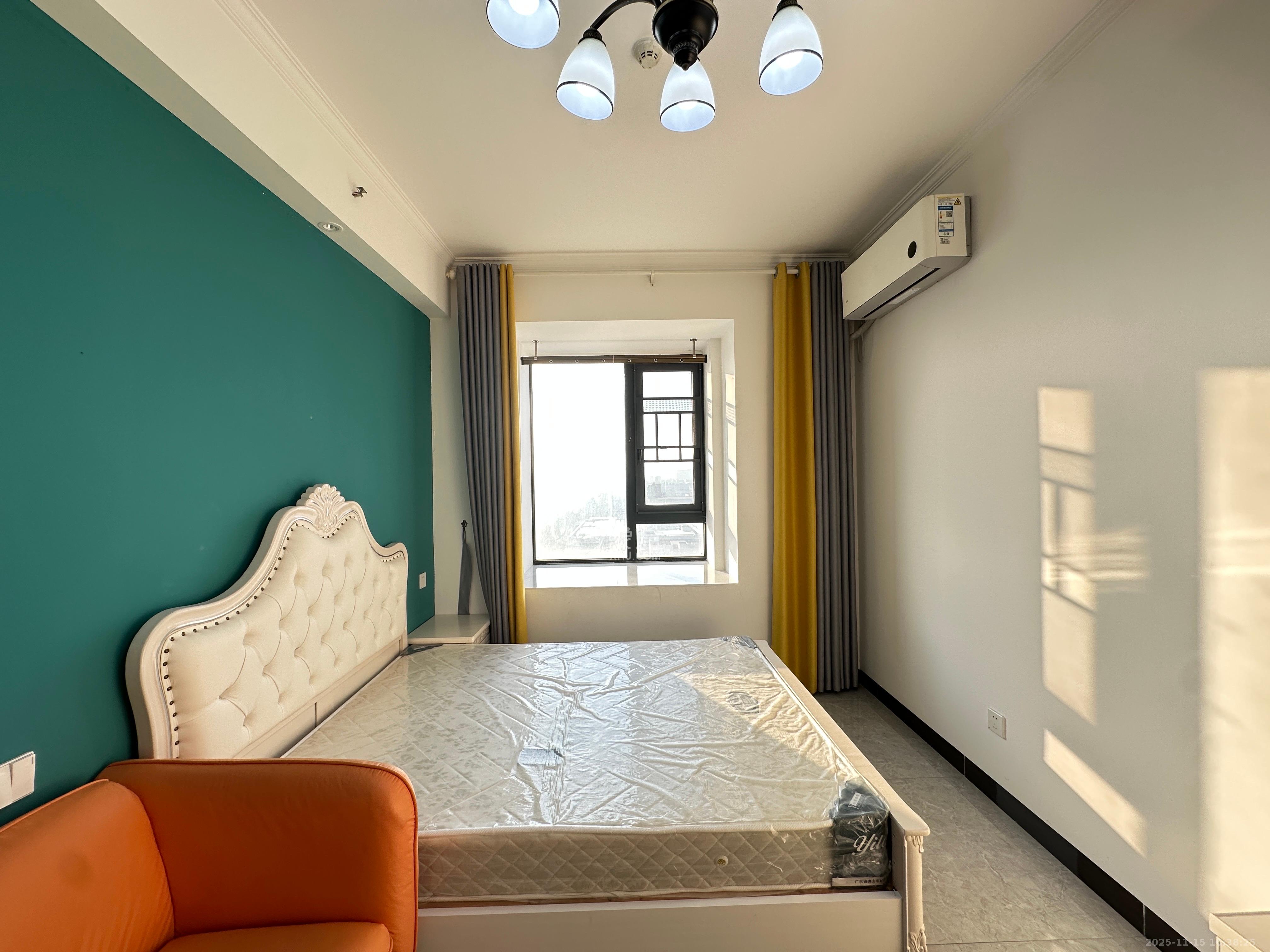 保利麓谷林语I区  1室0厅0卫    1400.0元/月室内图