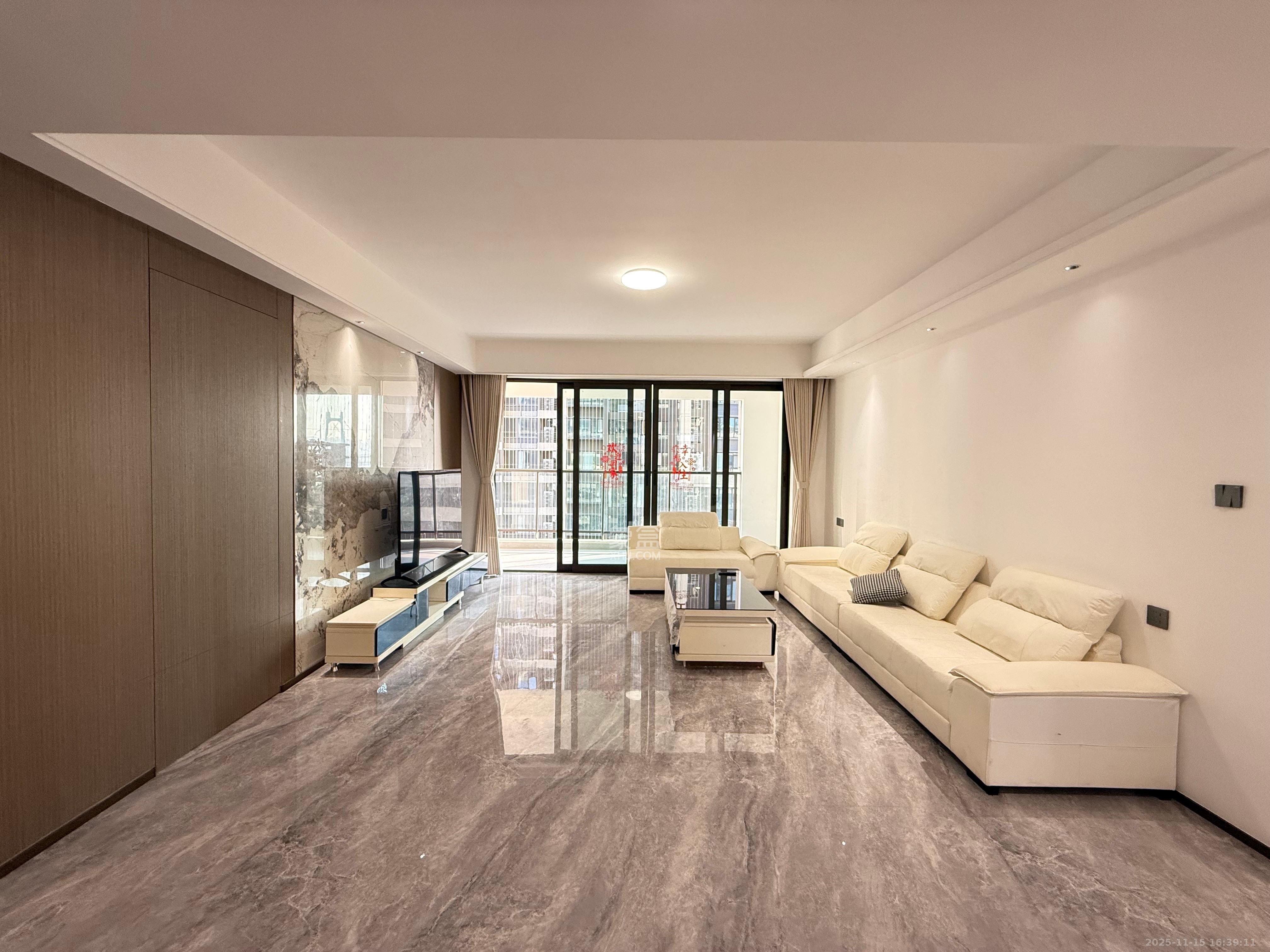 中欣楚天御府B区观澜 4室2厅3卫 6000.0元/月 中欣楚天御府B区观澜 4室2厅3卫 6000.0元/月室内图