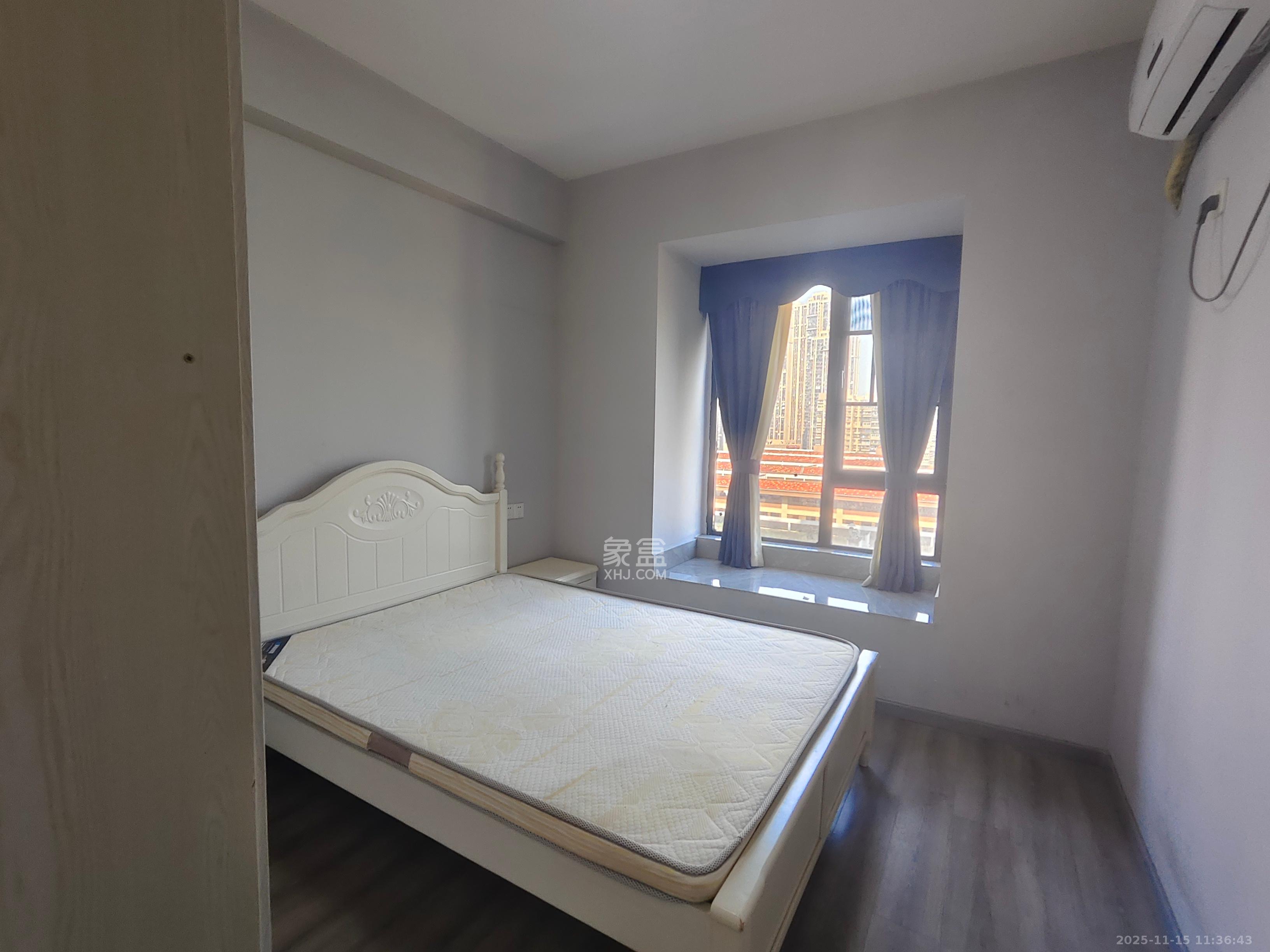 长房东旭国际 4室2厅2卫 4000.0元/月 长房东旭国际 4室2厅2卫 4000.0元/月室内图