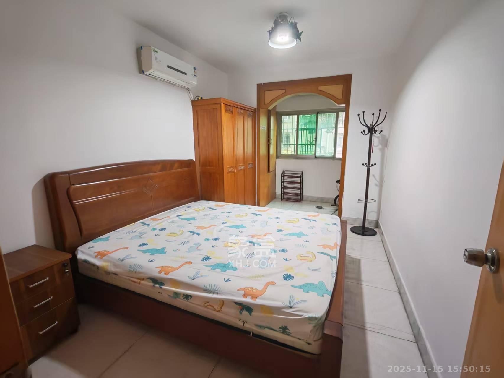 咸嘉新村嘉文苑  3室2厅1卫    2200.0元/月室内图