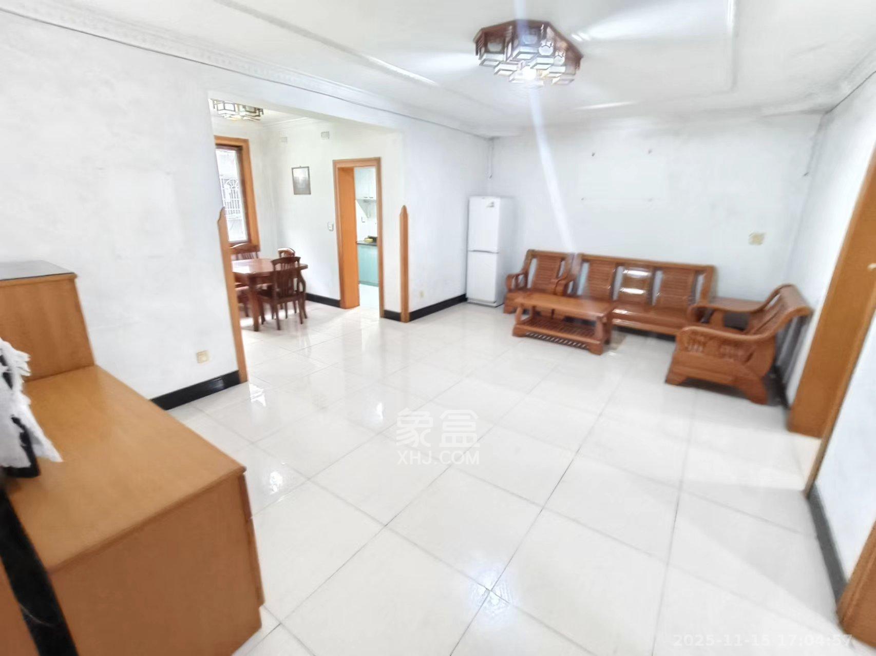 江南苑  2室1厅1卫    2000.0元/月室内图