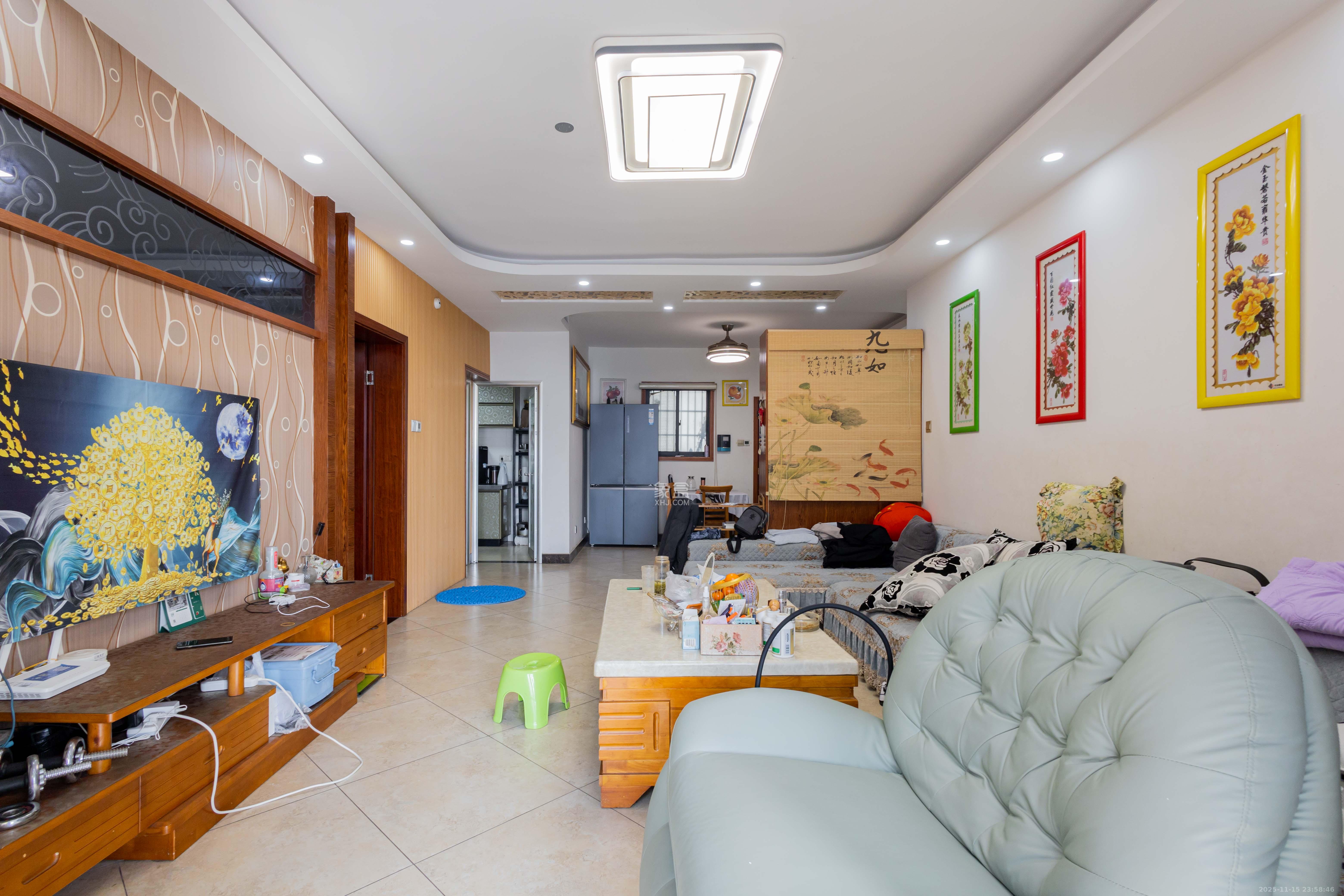 东岸城邦 3室2厅2卫 108.0万 东岸城邦 3室2厅2卫 108.0万厨房