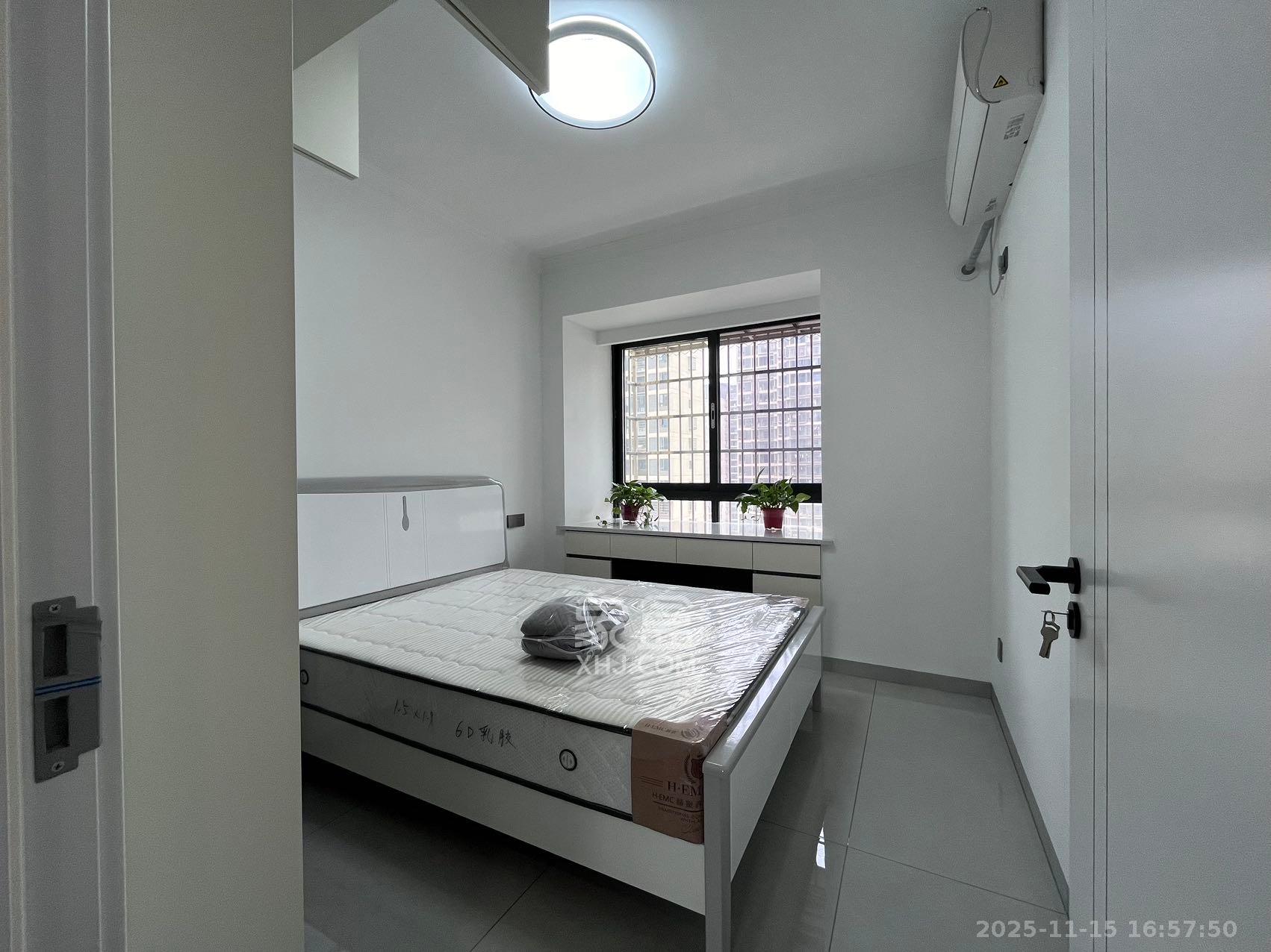 桥头家园二期（桥头家苑二期）  3室2厅1卫    2000.0元/月