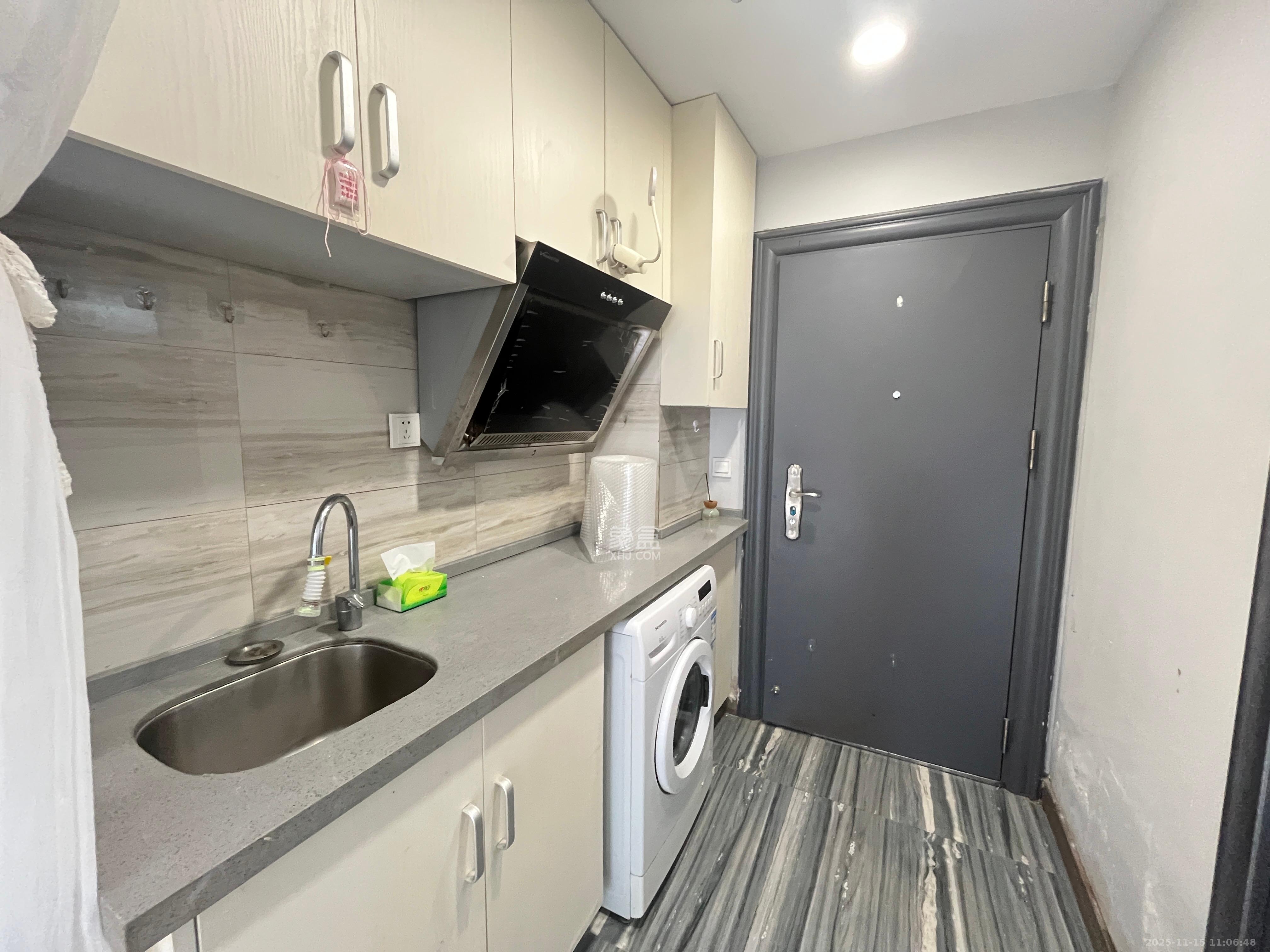 拿铁空间 1室1厅1卫 1200.0元/月 拿铁空间 1室1厅1卫 1200.0元/月室内图