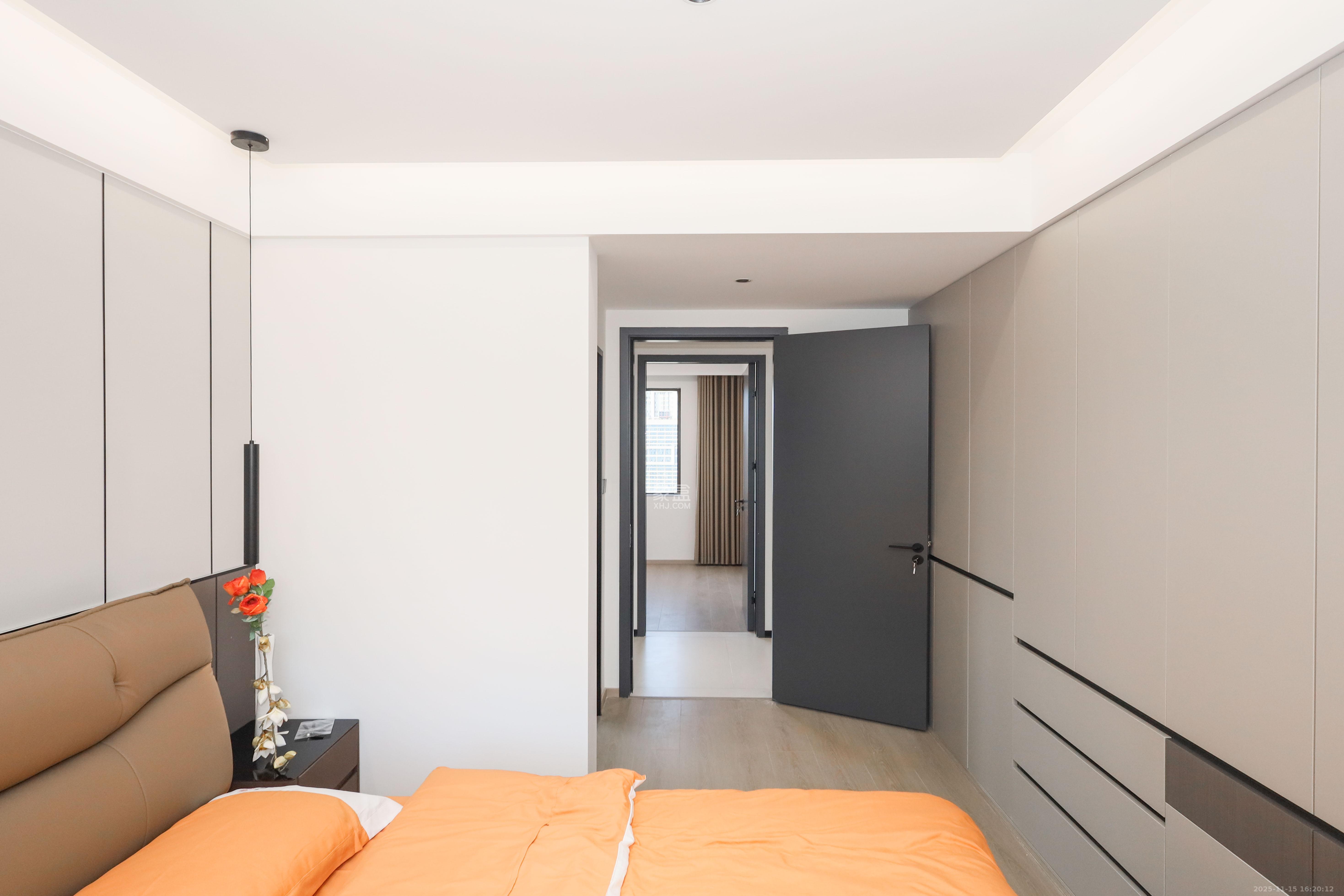 梅溪鑫苑名家  4室2厅2卫    139.0万卧室